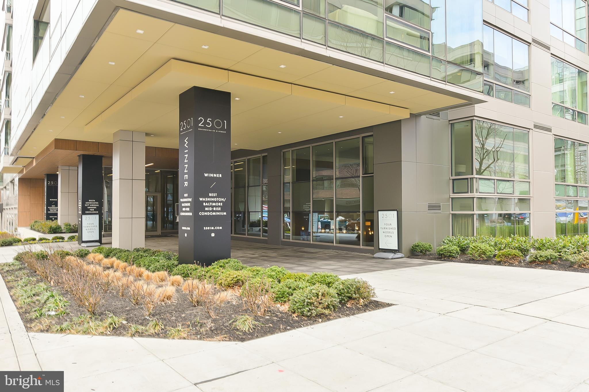 WEST END - Residential