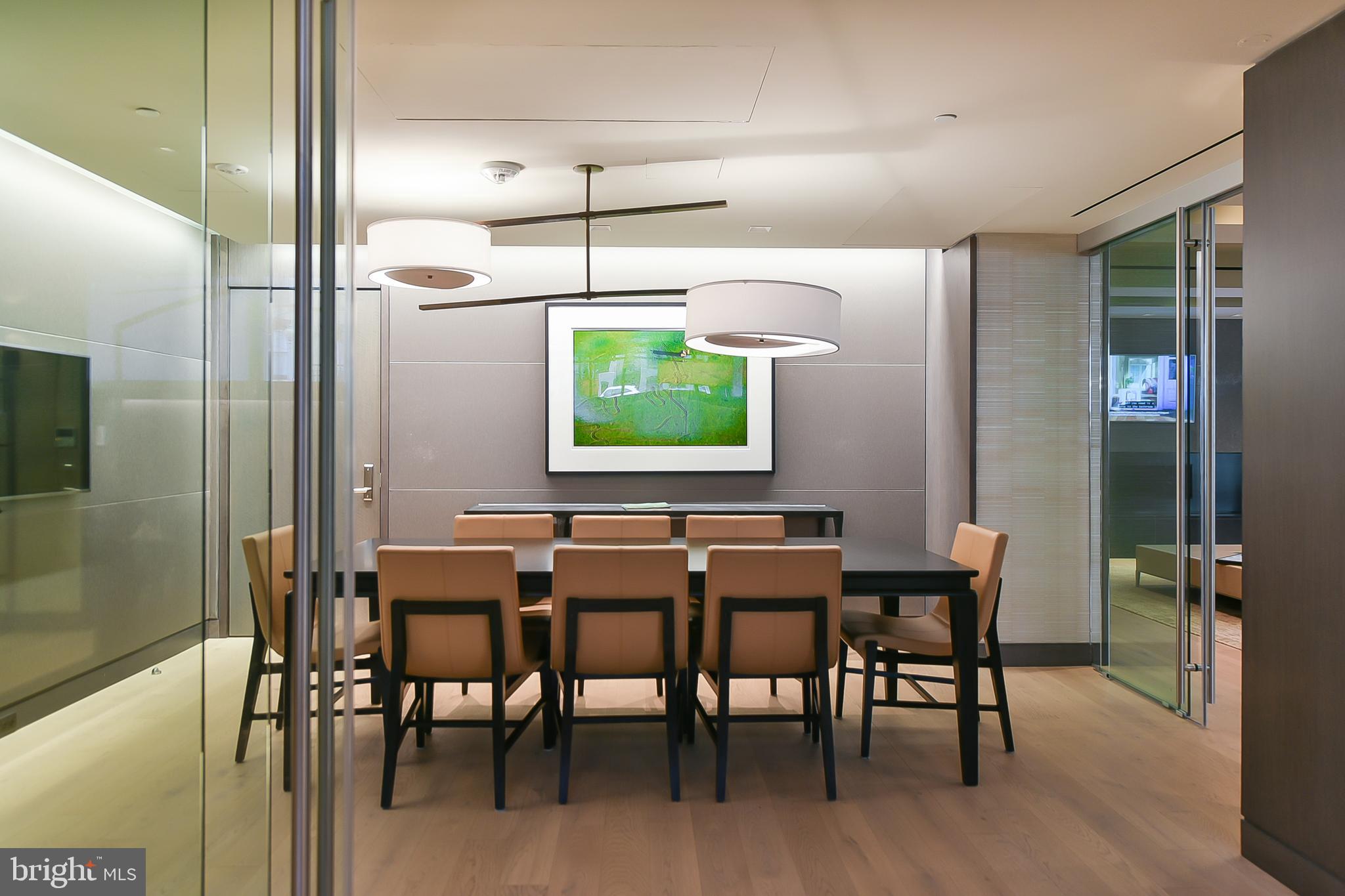 WEST END - Residential