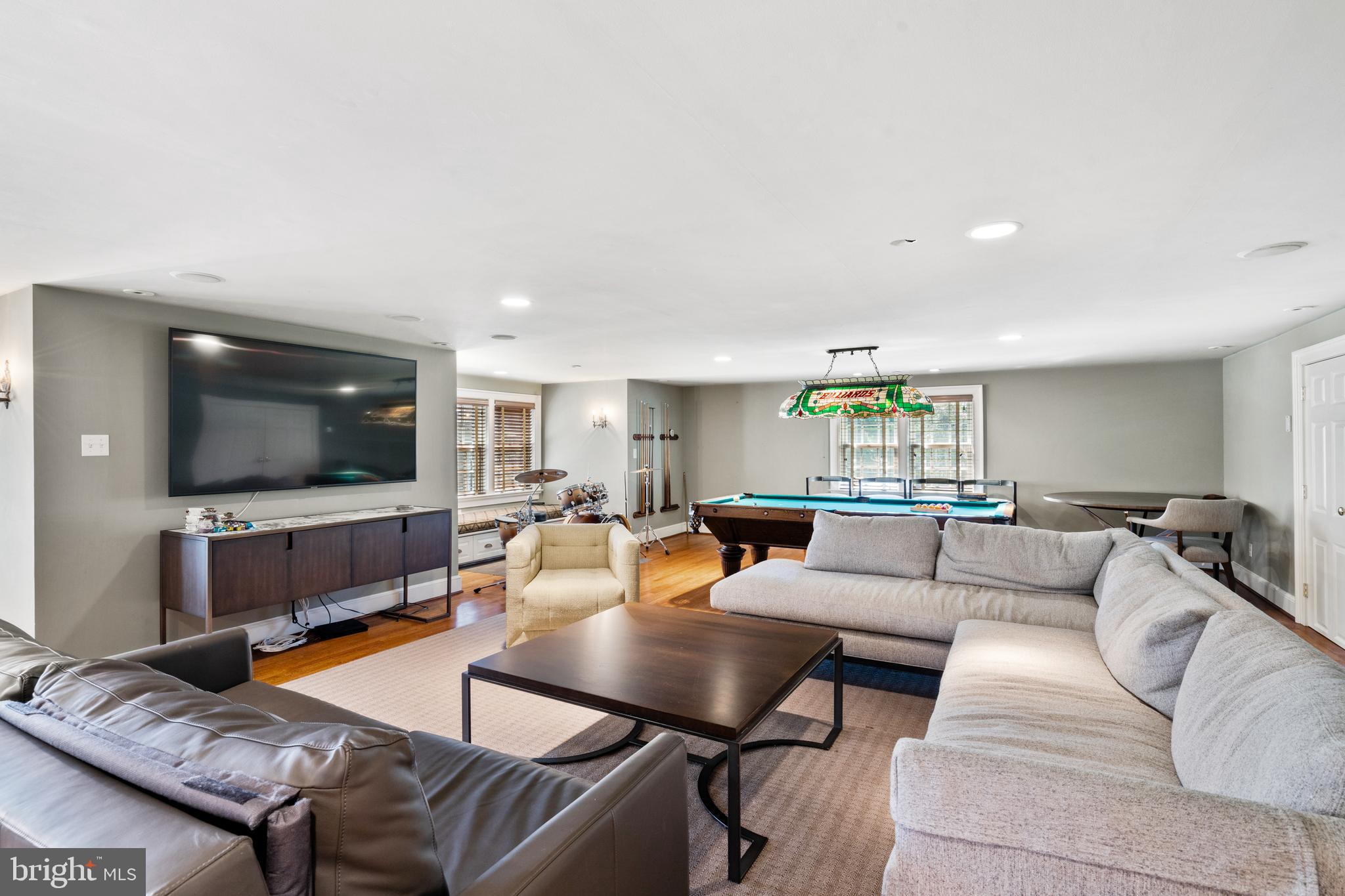 MERION GOLF MANOR - Residential