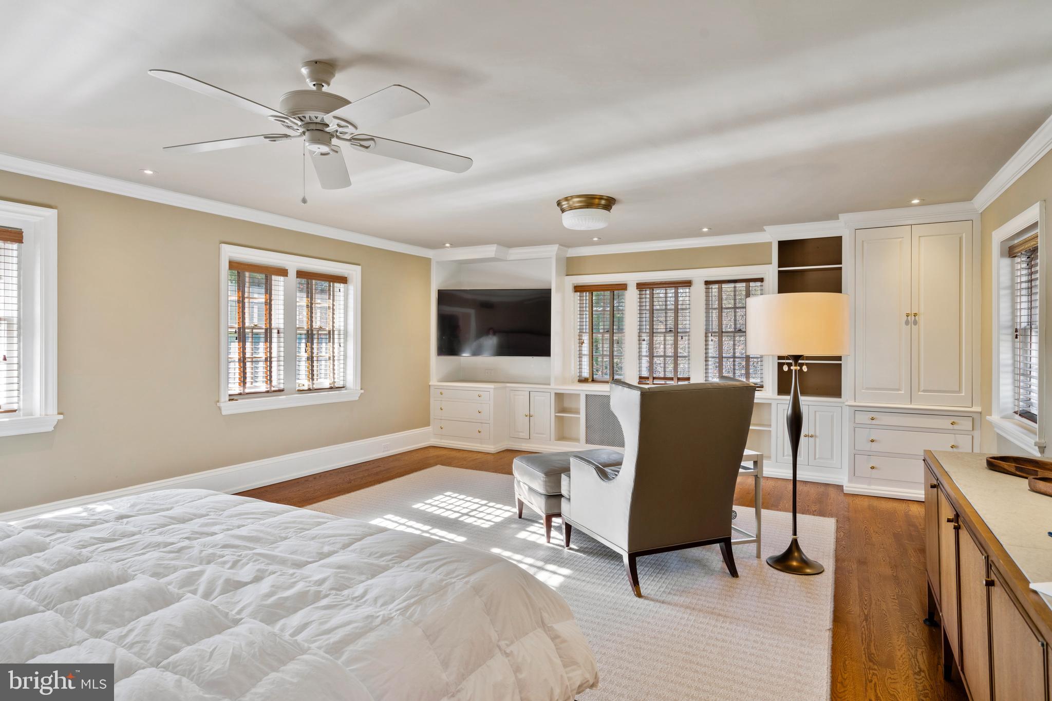 MERION GOLF MANOR - Residential