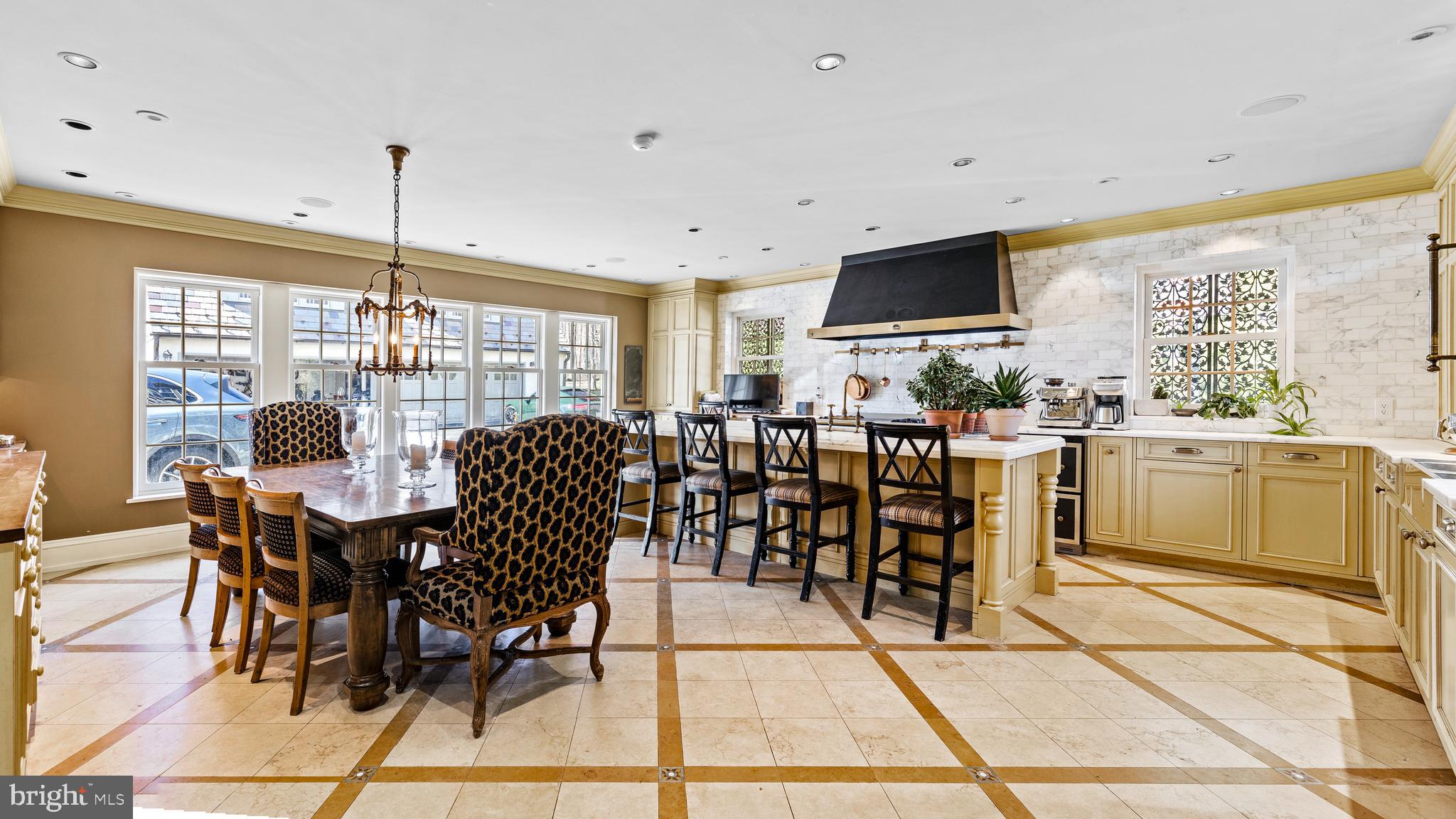 MERION GOLF MANOR - Residential