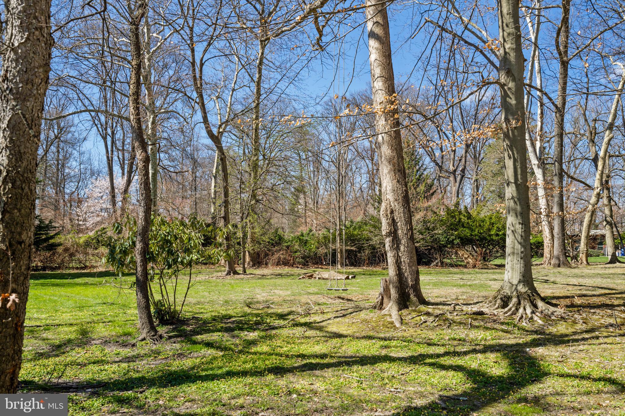 MERION GOLF MANOR - Residential