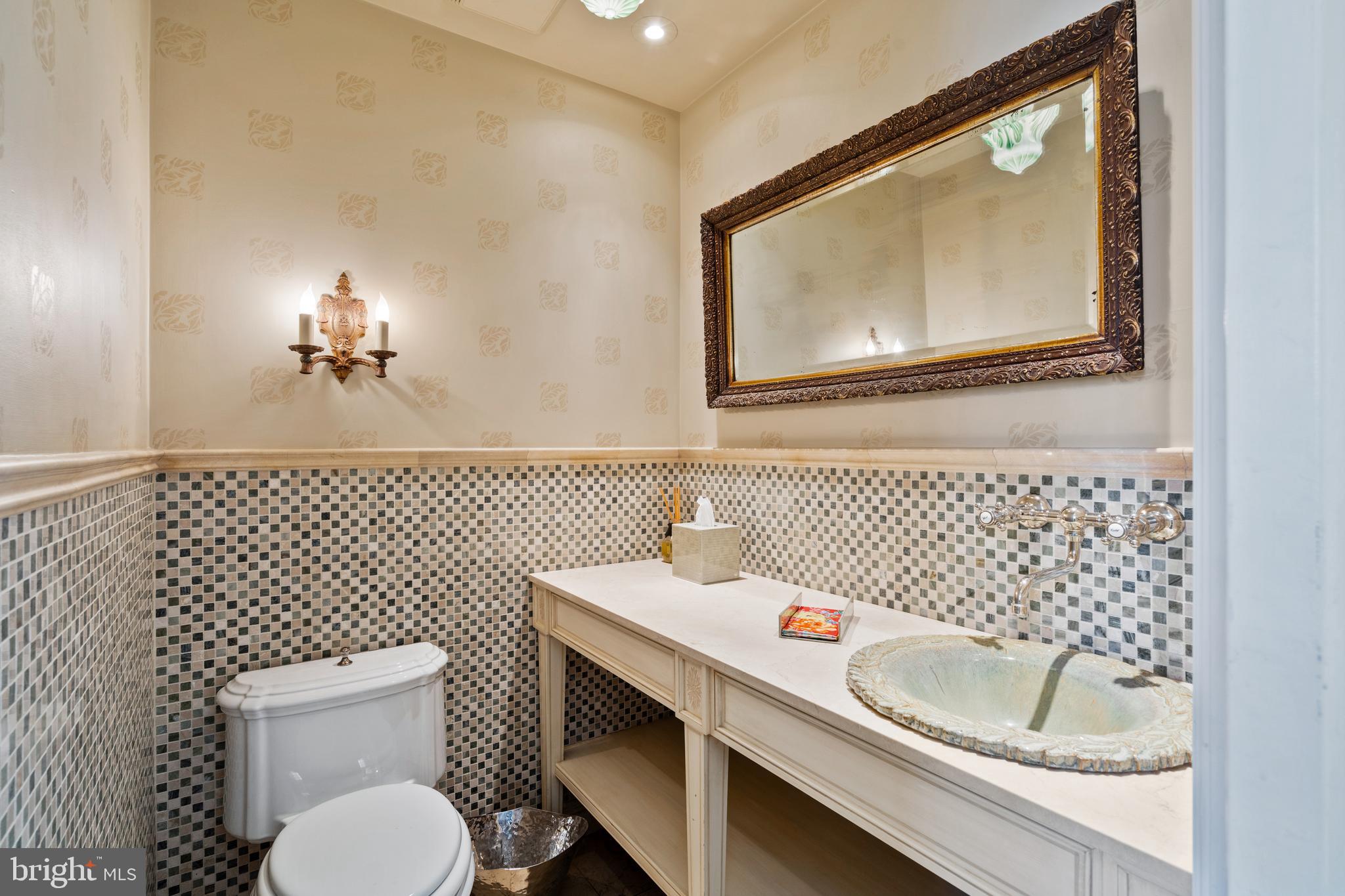 MERION GOLF MANOR - Residential