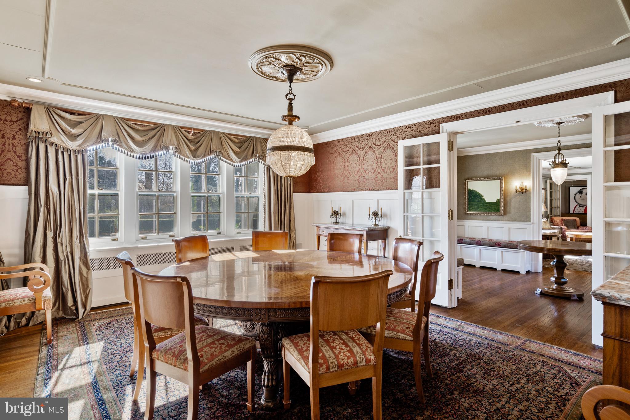 MERION GOLF MANOR - Residential