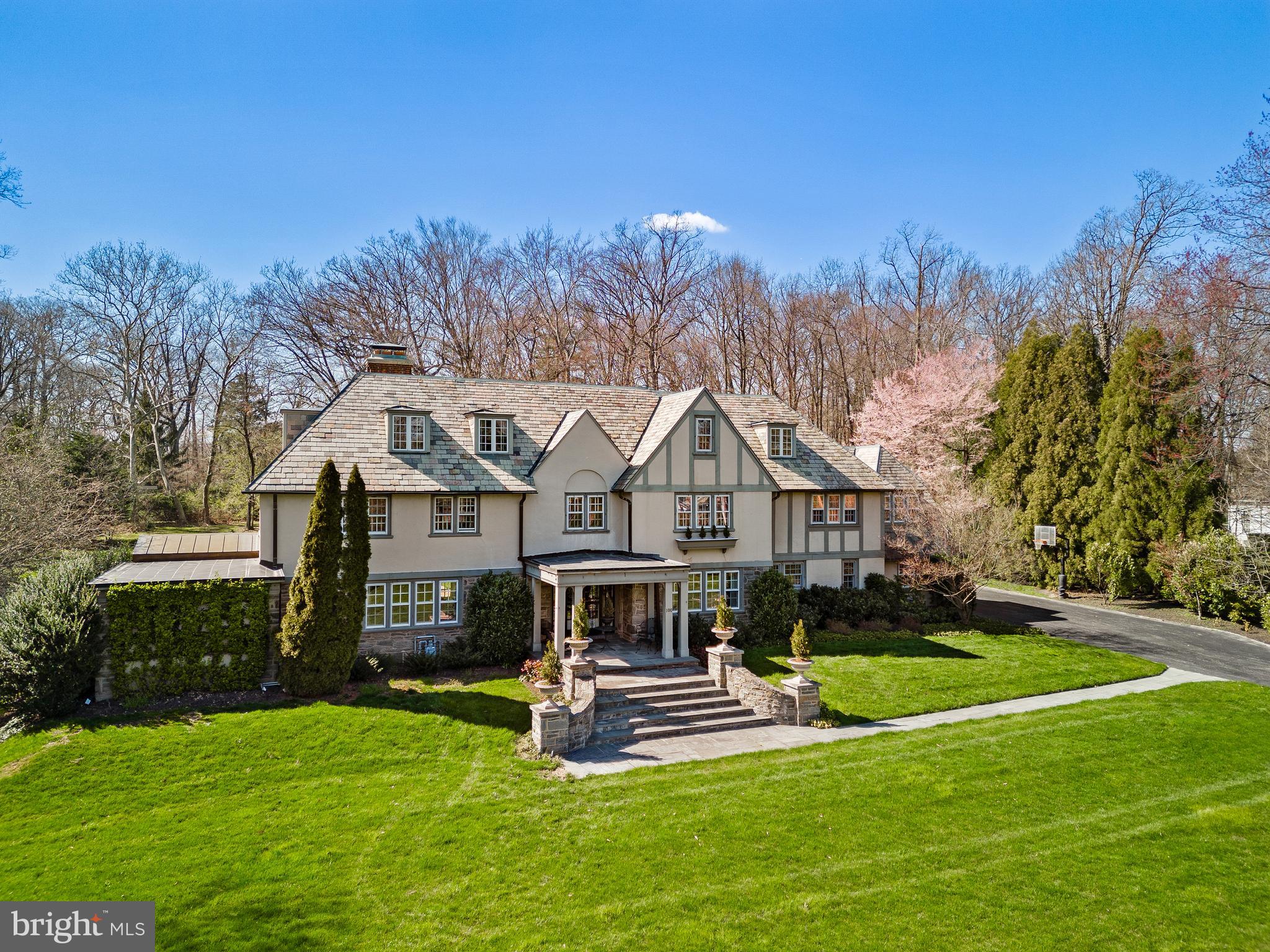 100 TUNBRIDGE CIRCLE