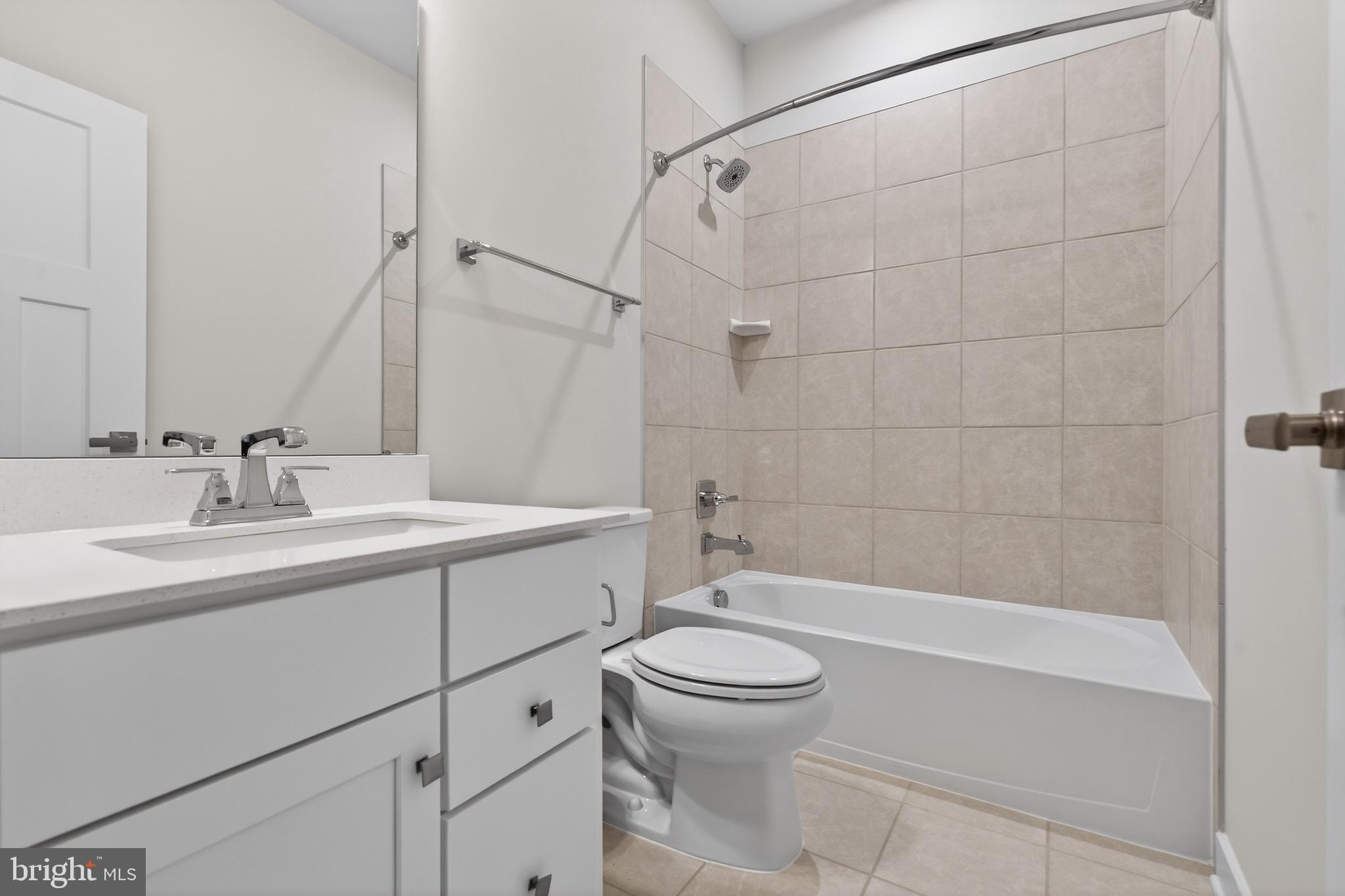 FOSTER'S GLEN - Residential Lease