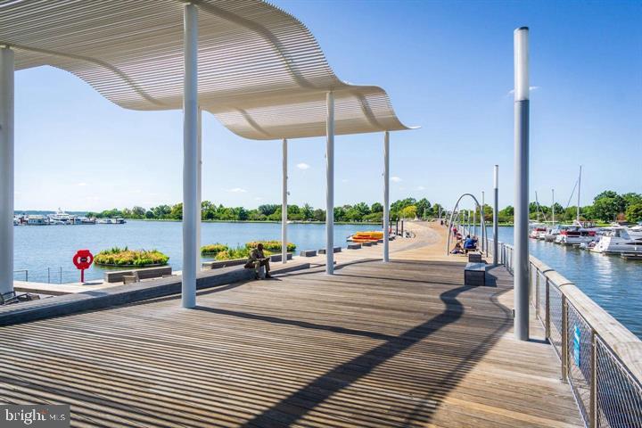 SW WATERFRONT - Land