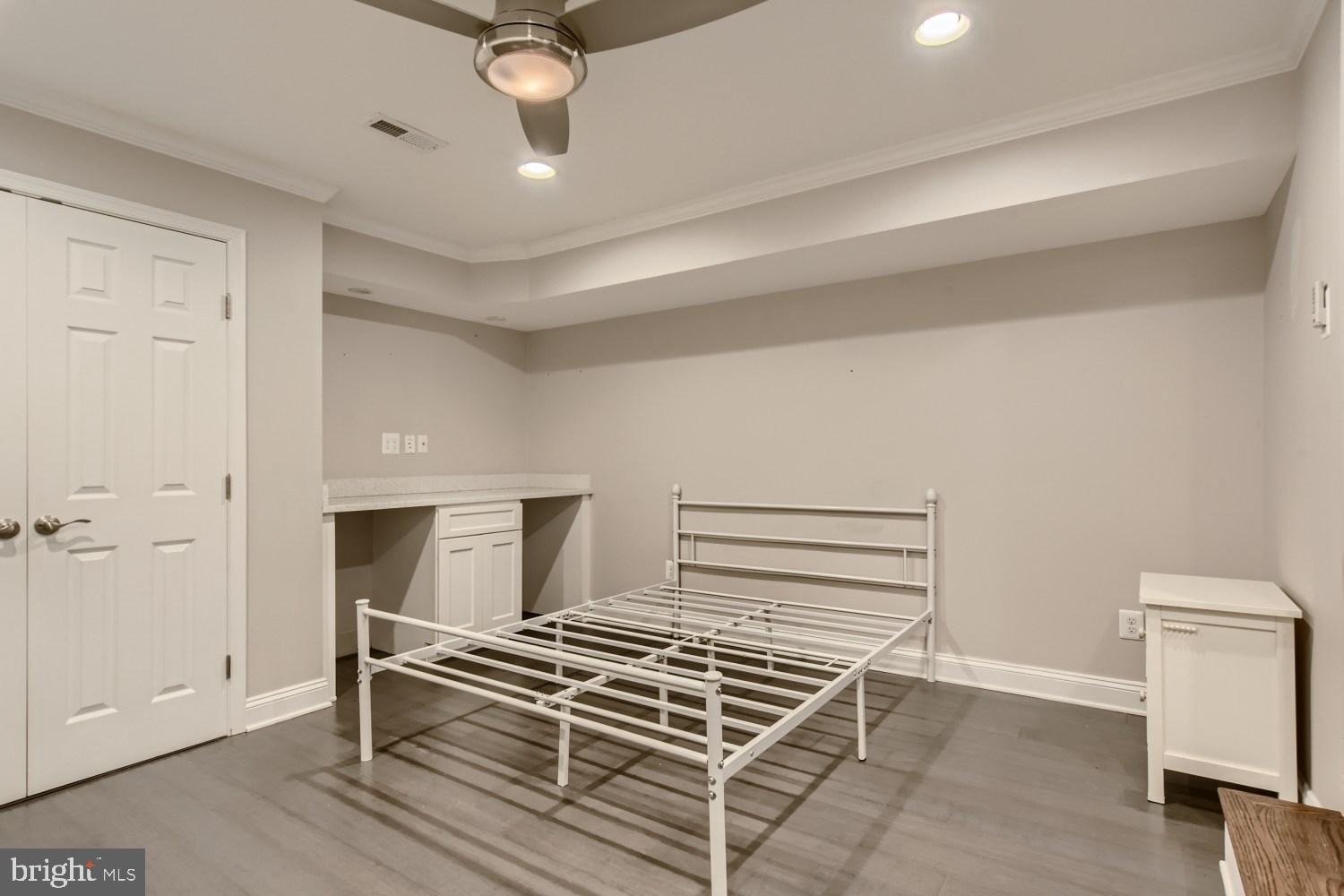 BREWERS HILL - Residential