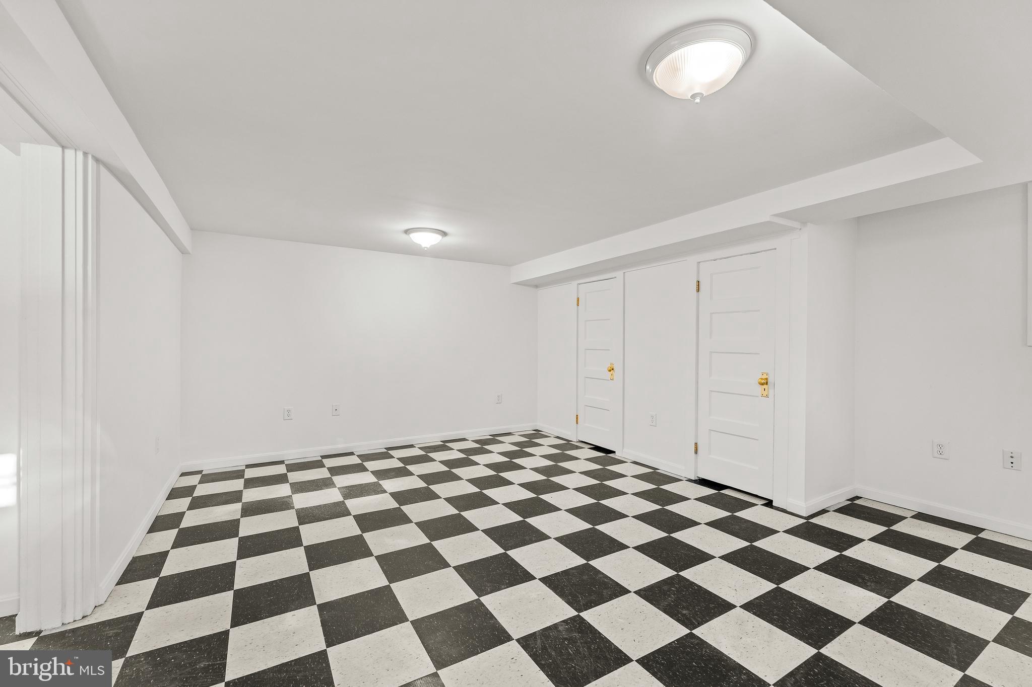 715 WILLIAM STREET 7