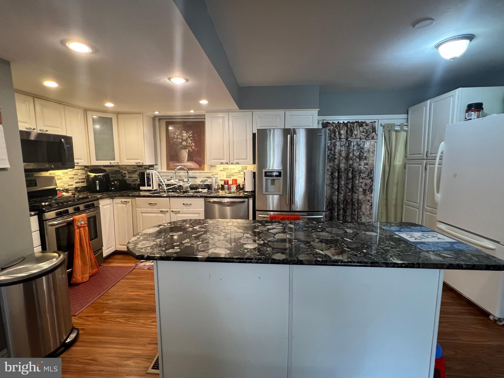 DALE CITY - Residential