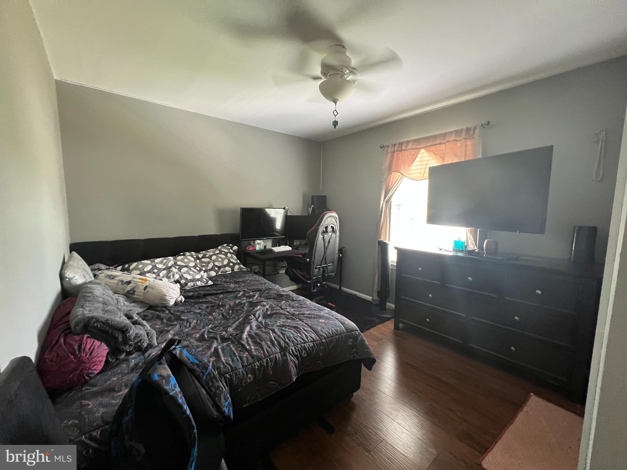 DALE CITY - Residential