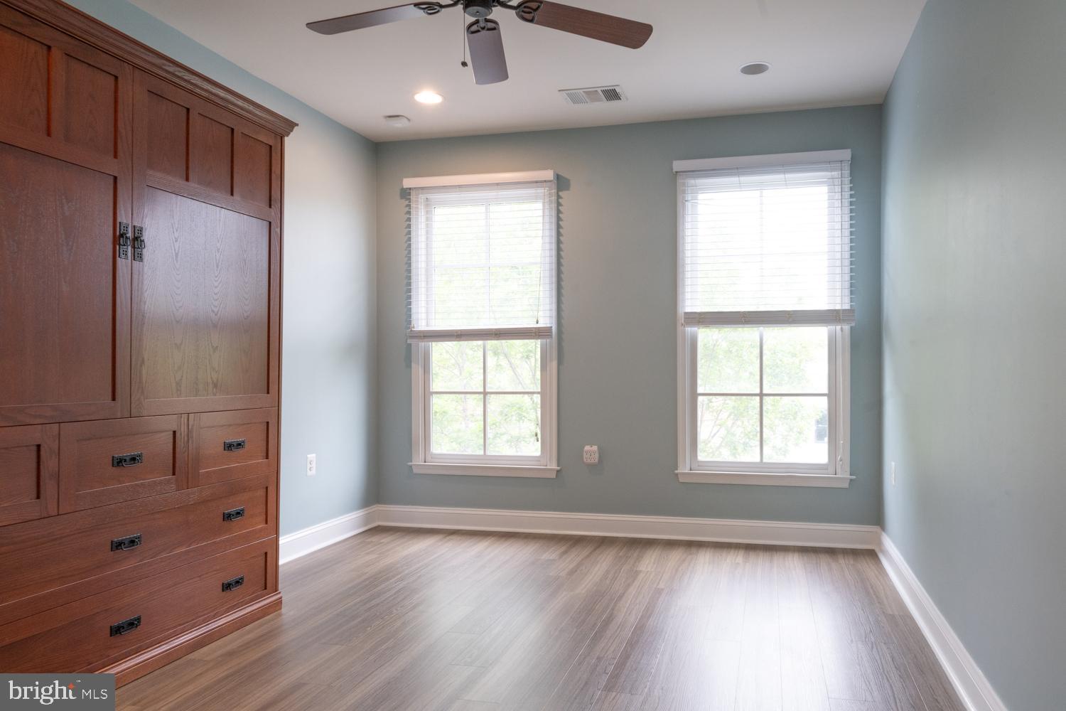 THE PRESCOTT - Residential Lease