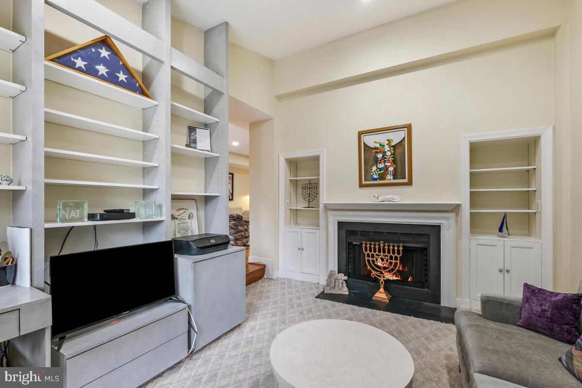 OLD GEORGETOWN VILL CODM - Residential