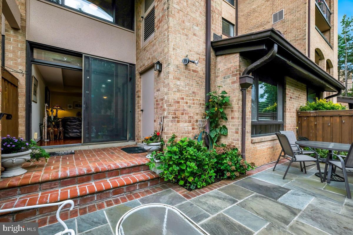 OLD GEORGETOWN VILL CODM - Residential