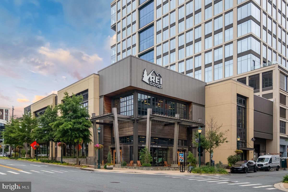 OLD GEORGETOWN VILL CODM - Residential