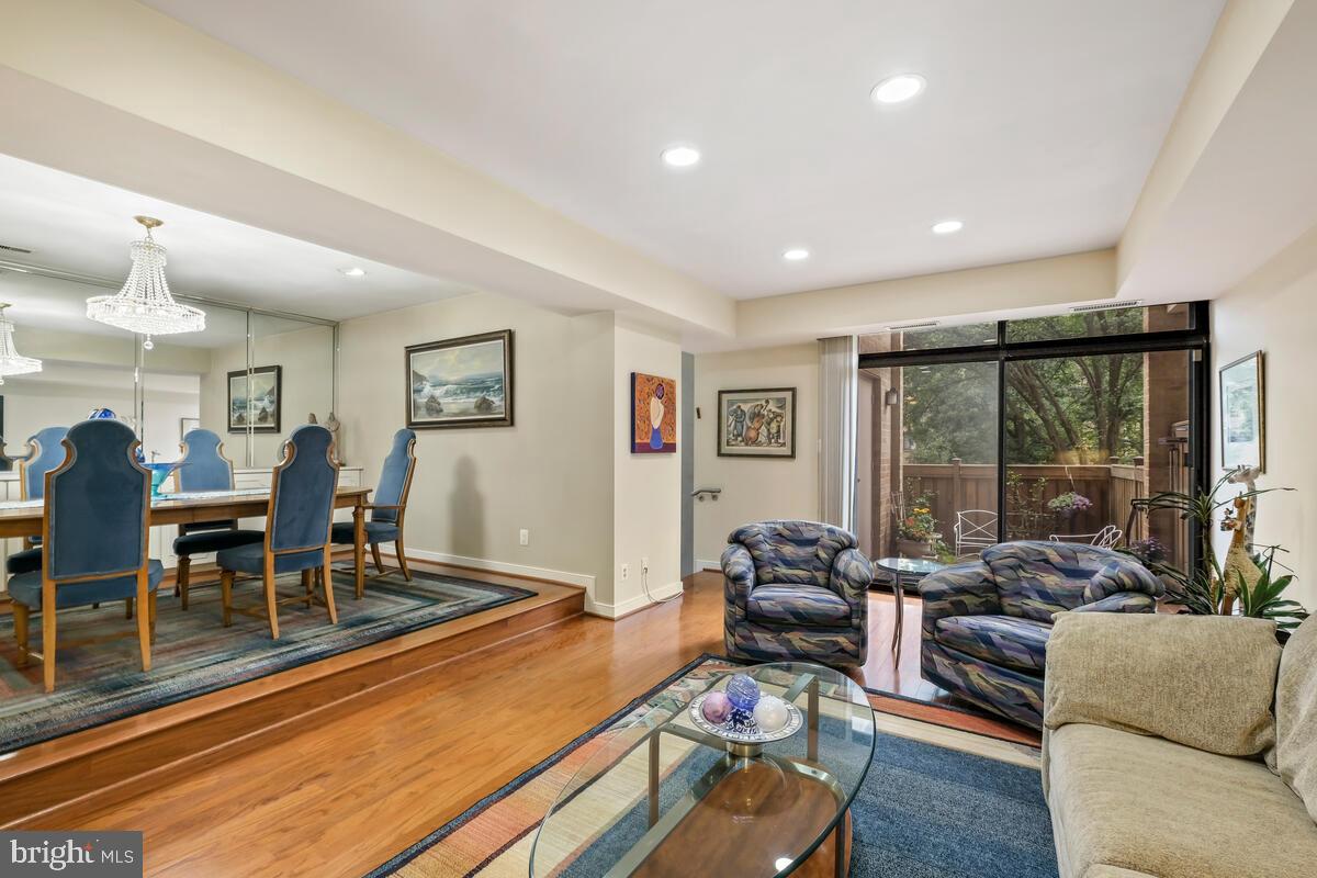 OLD GEORGETOWN VILL CODM - Residential