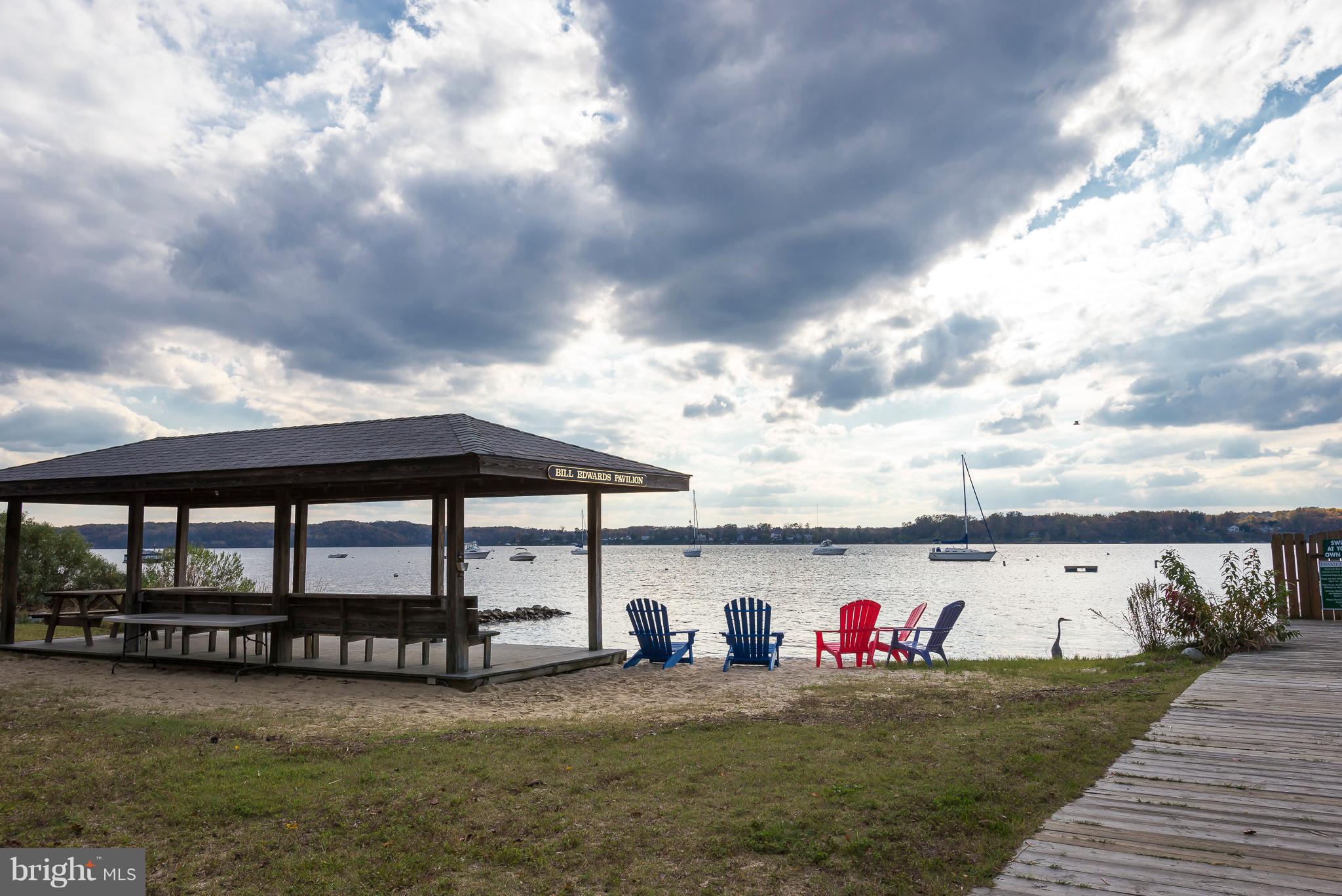 ROUND BAY - Residential