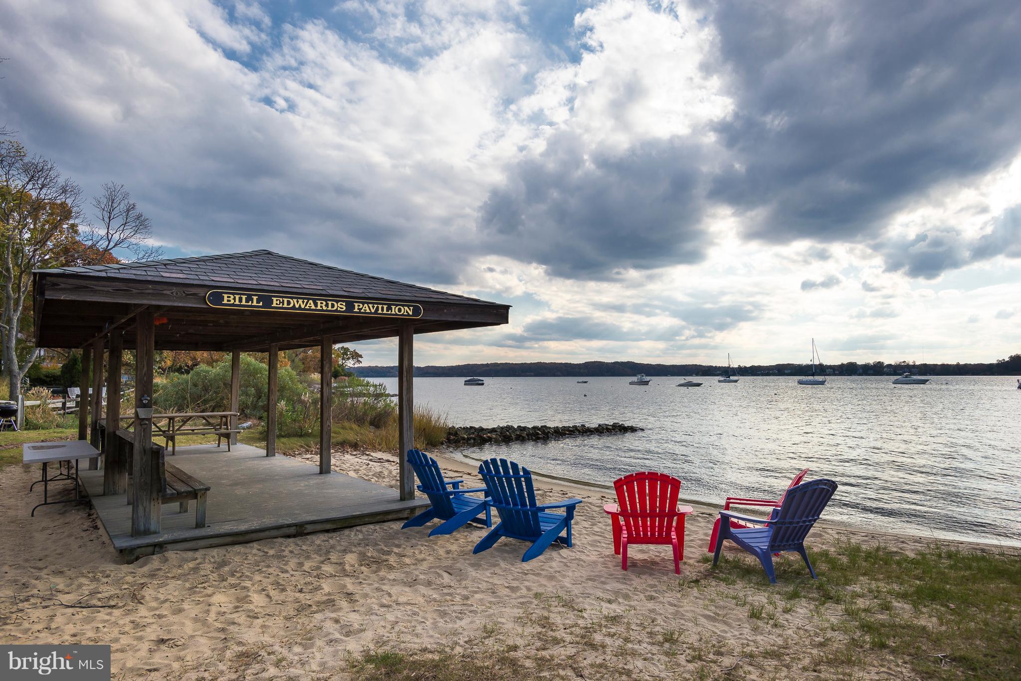 ROUND BAY - Residential