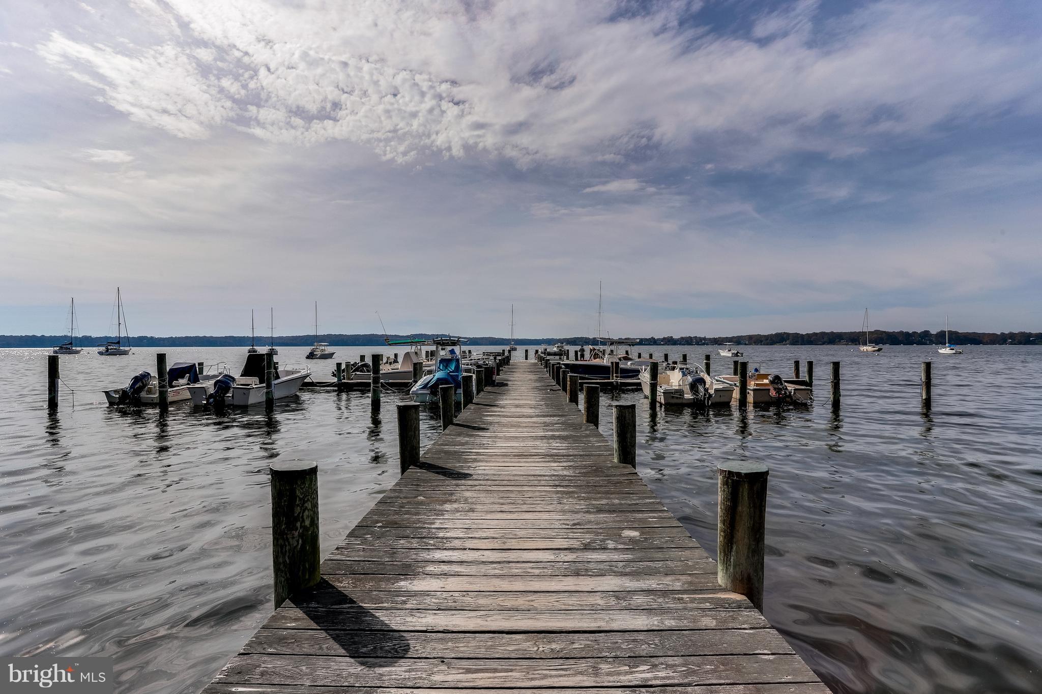 ROUND BAY - Residential