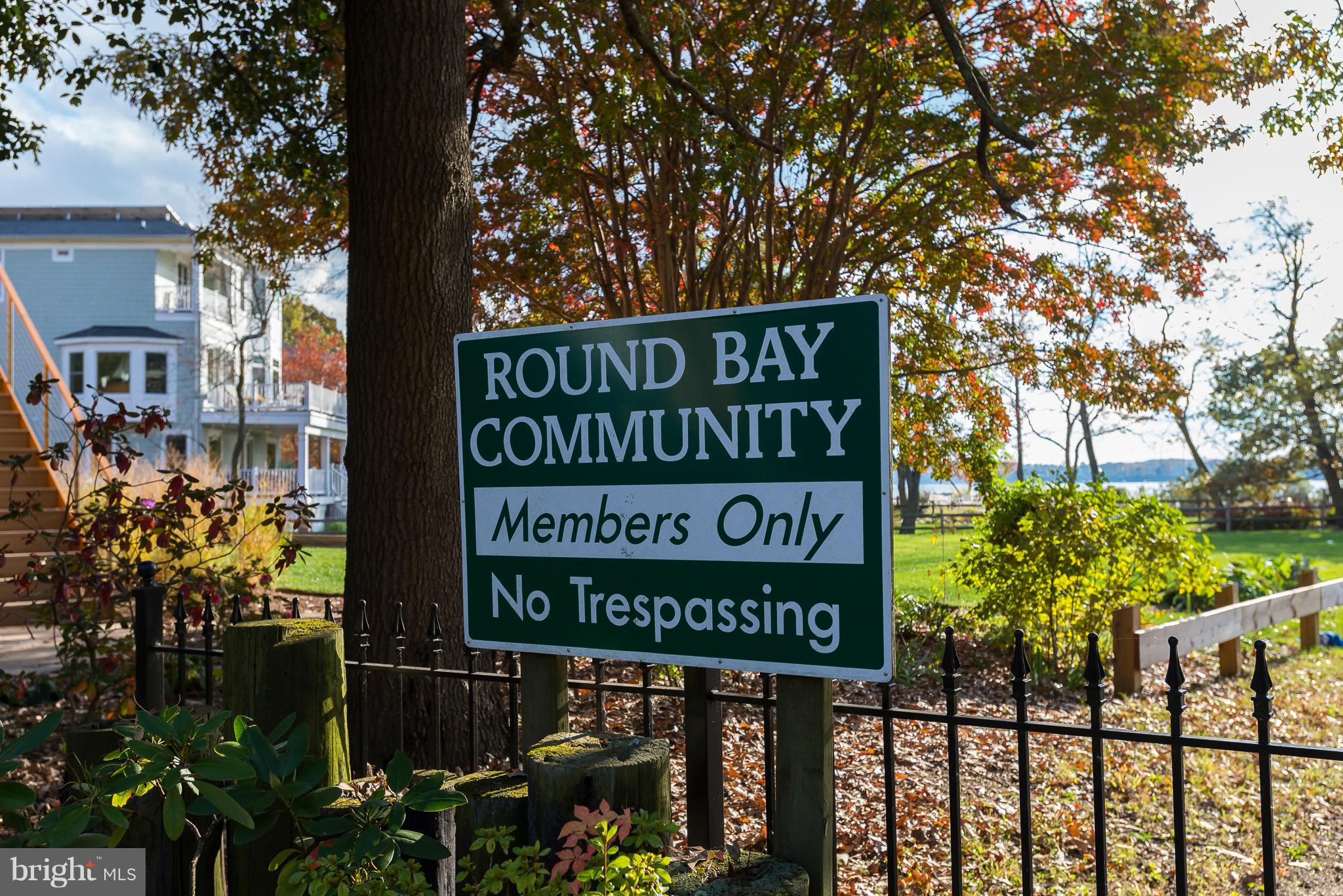 ROUND BAY - Residential