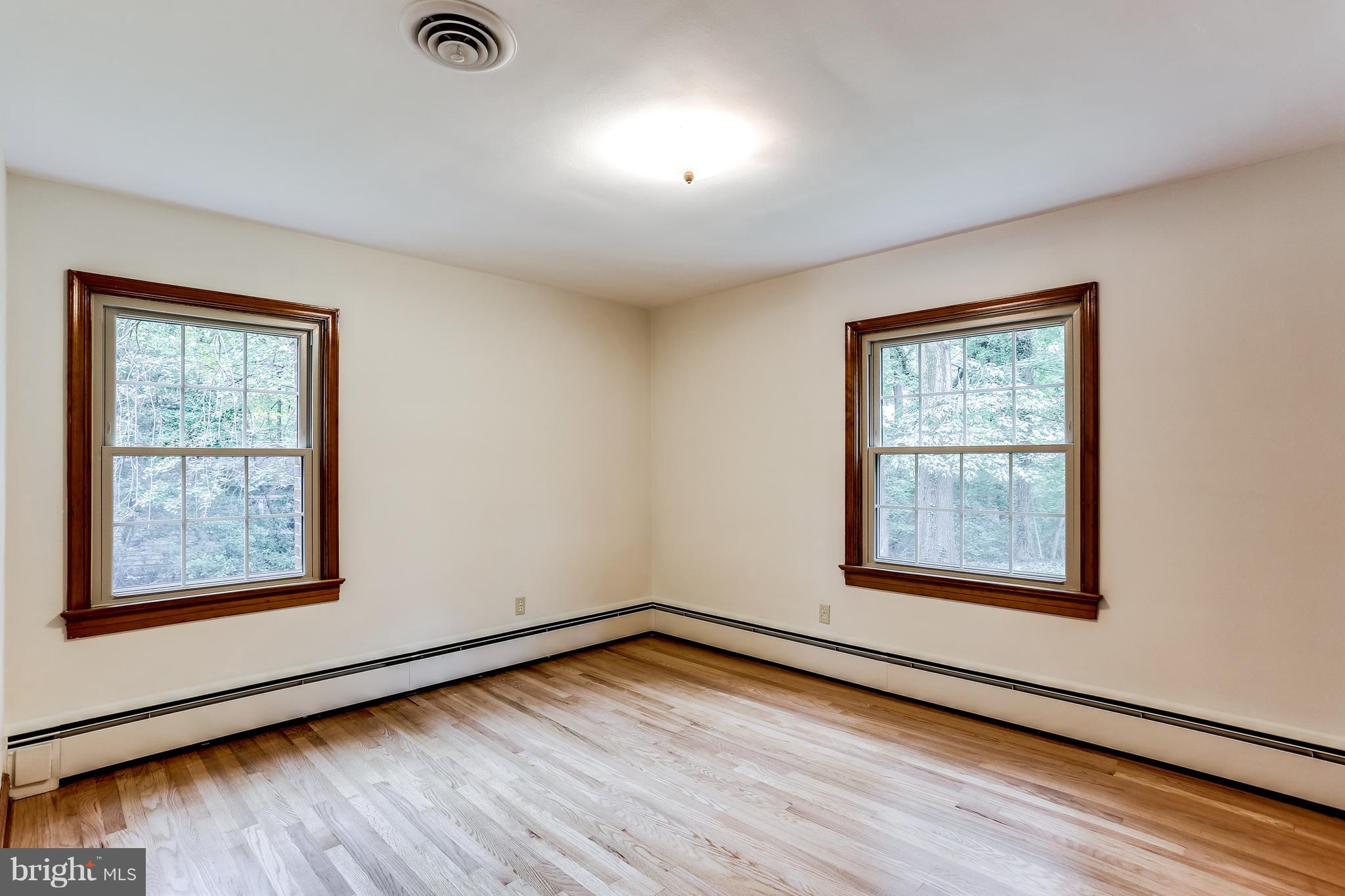 ROUND BAY - Residential