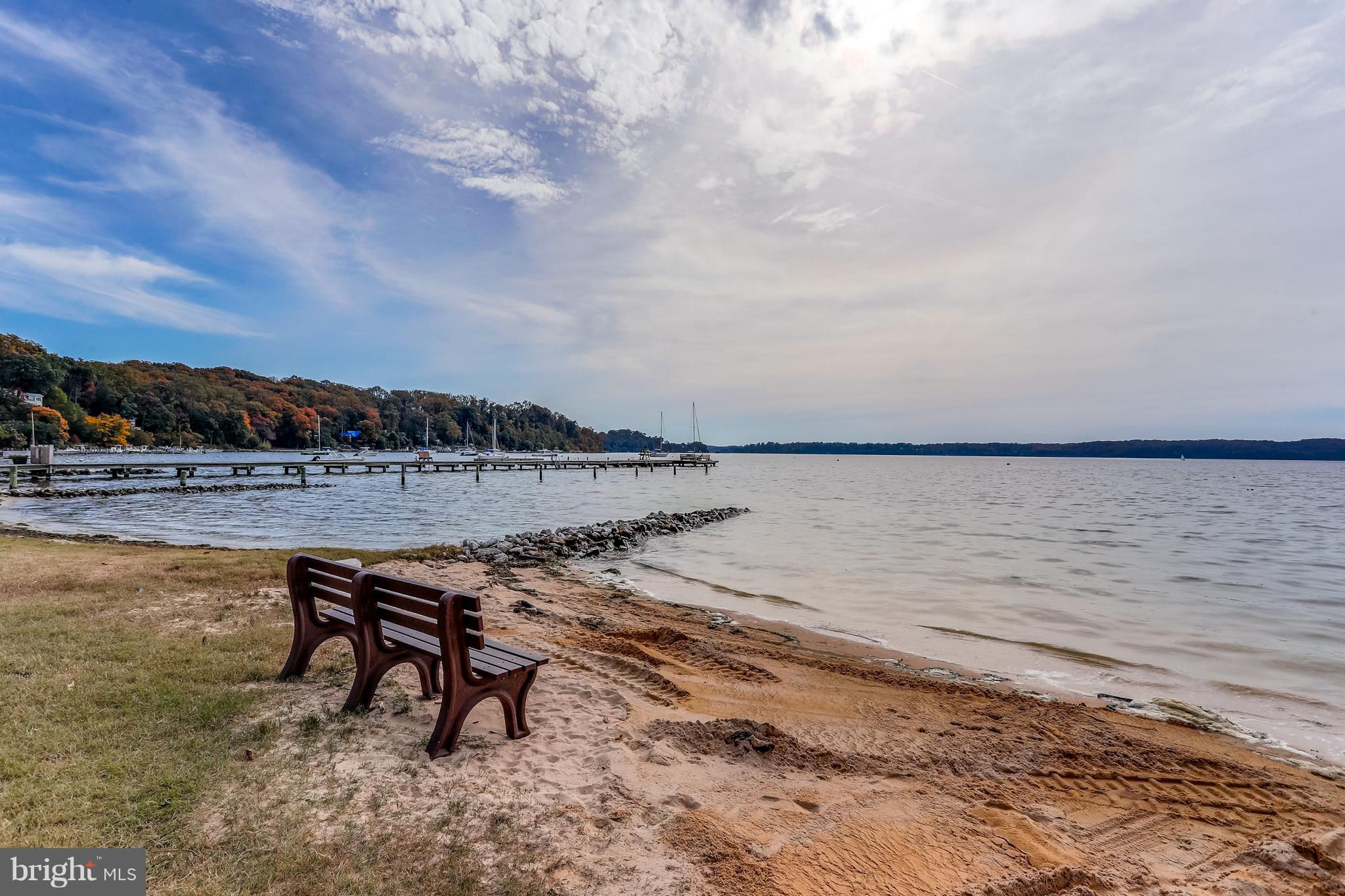 ROUND BAY - Residential