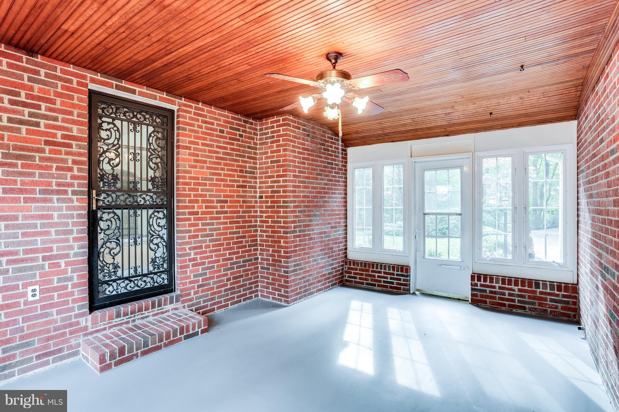 ROUND BAY - Residential