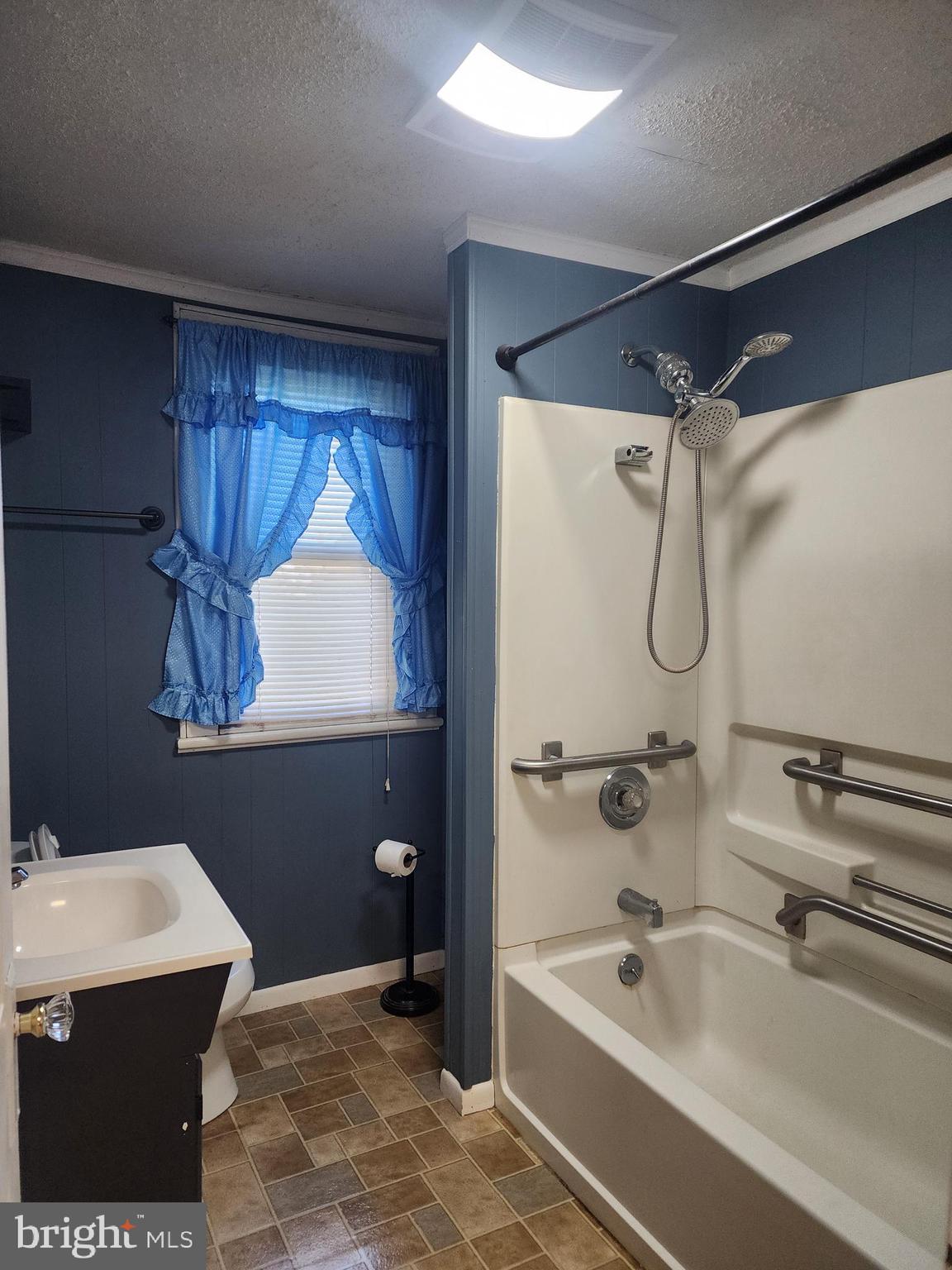 ST THOMAS TWP - Residential Lease