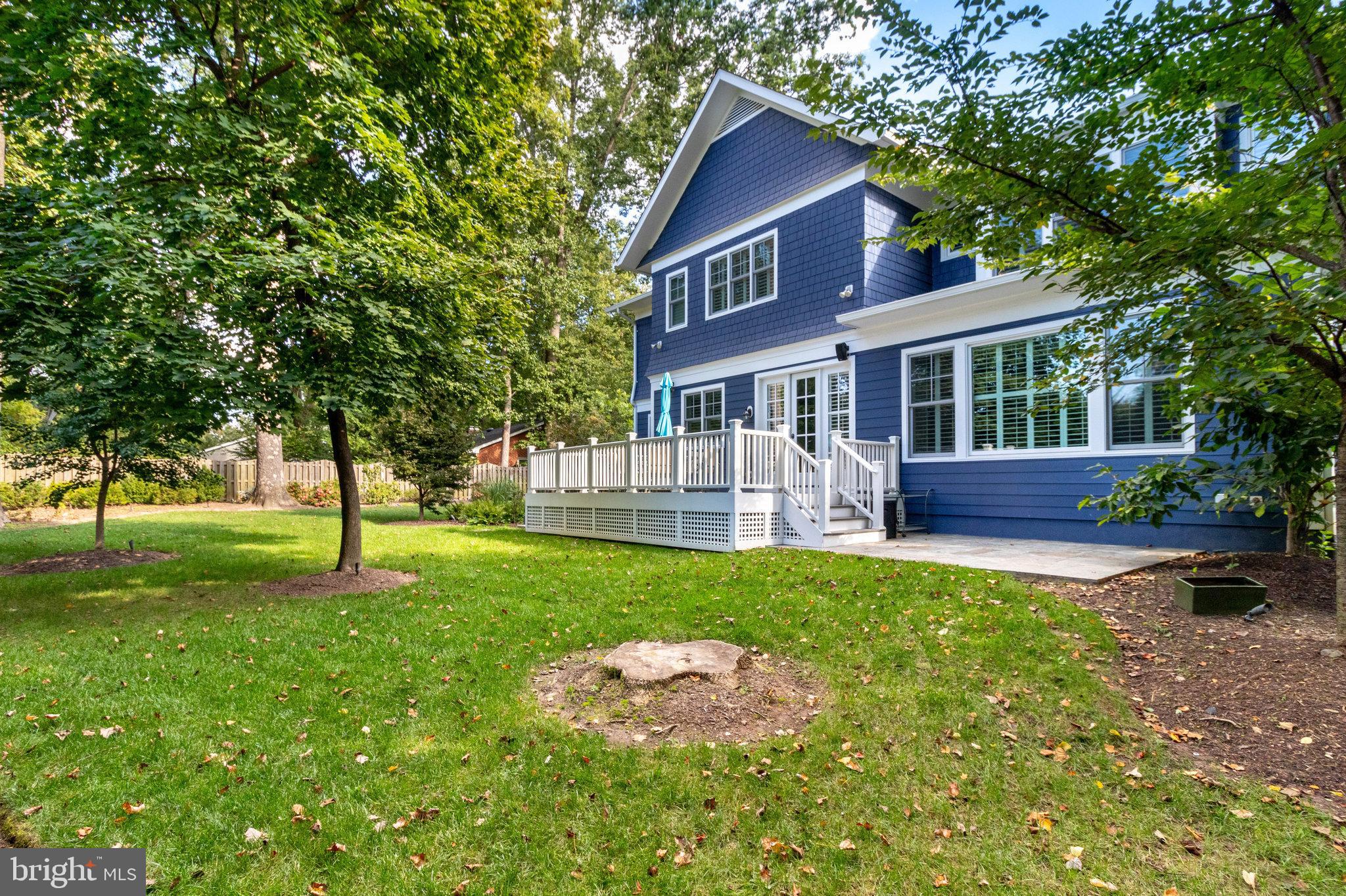 VIENNA WOODS - Residential