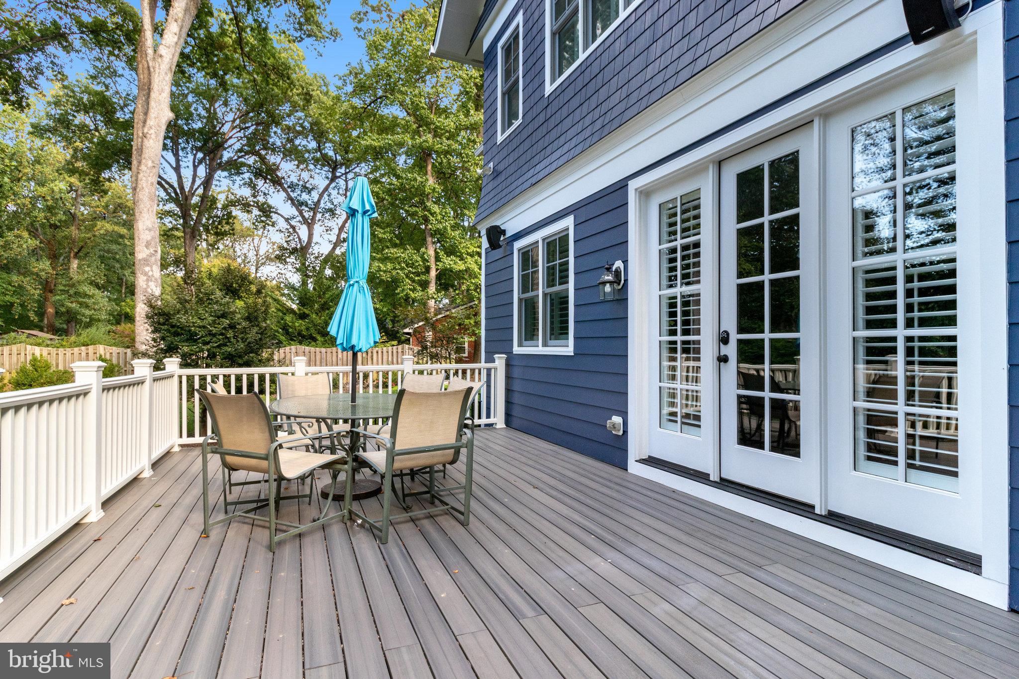 VIENNA WOODS - Residential