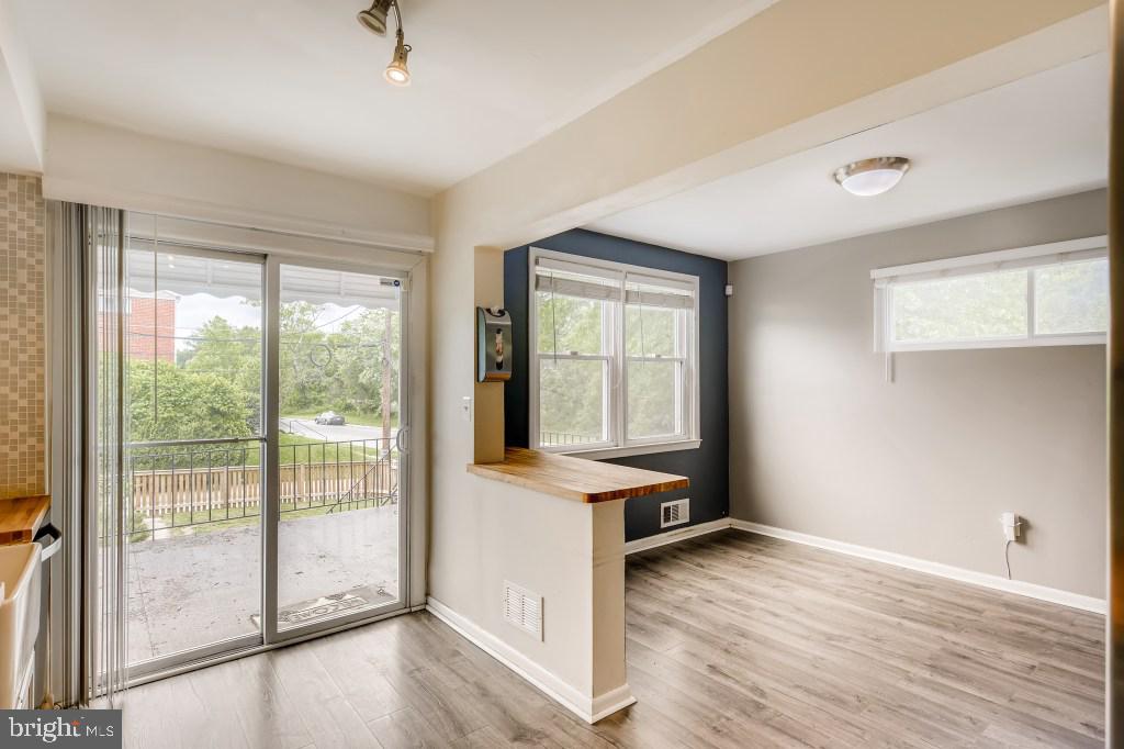 OAKLEIGH - Residential