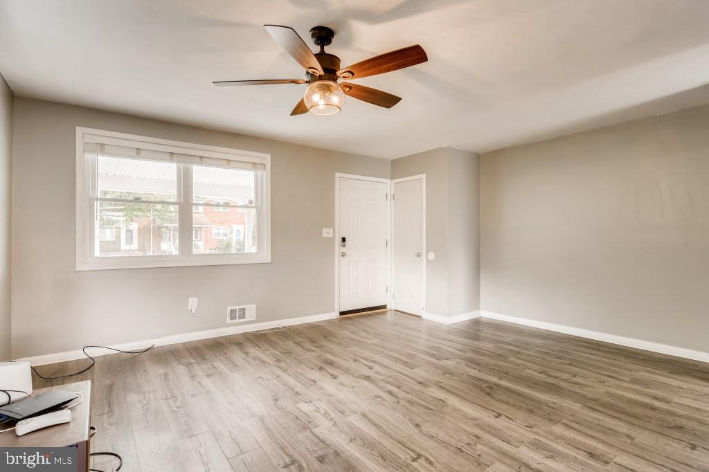 OAKLEIGH - Residential