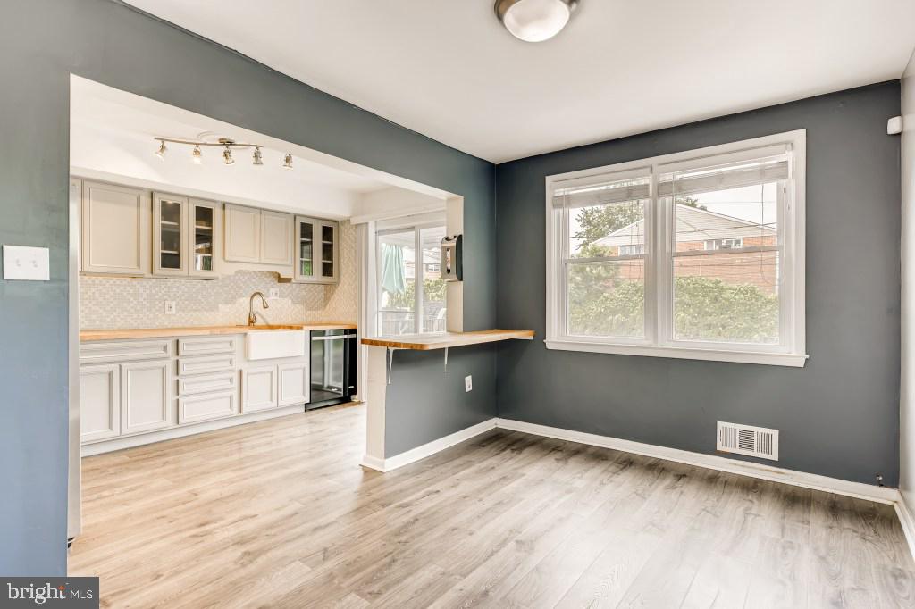 OAKLEIGH - Residential