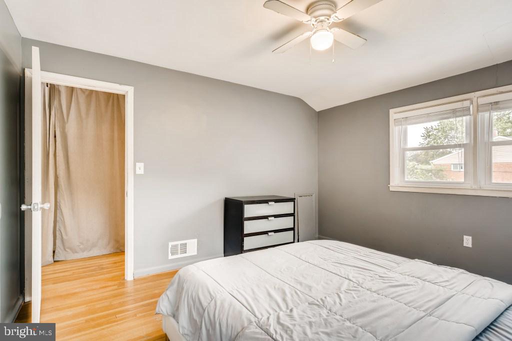 OAKLEIGH - Residential