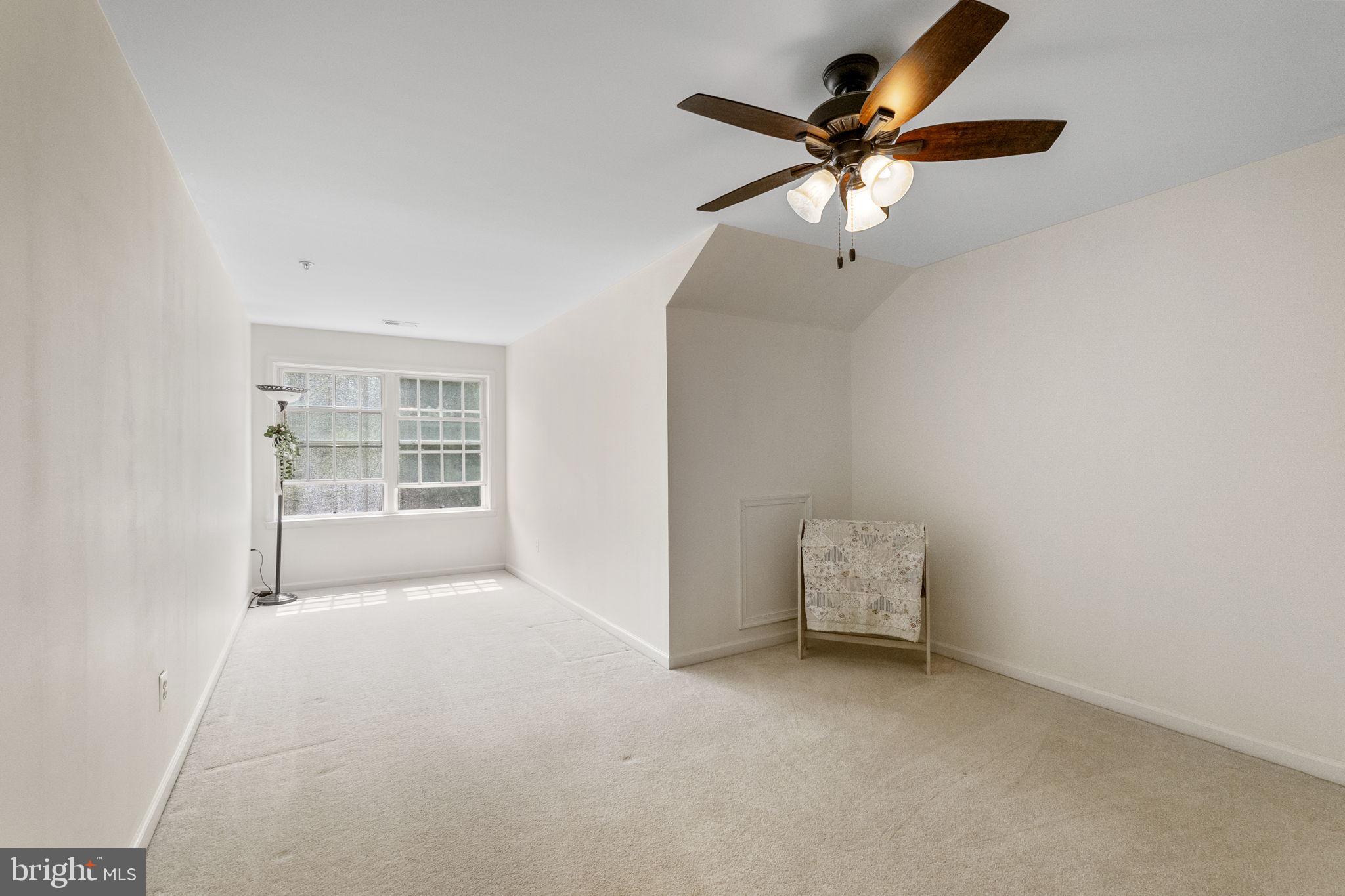 HEARTHSTONE AT VILLAGE CREST CONDOMINIUMS - Residential