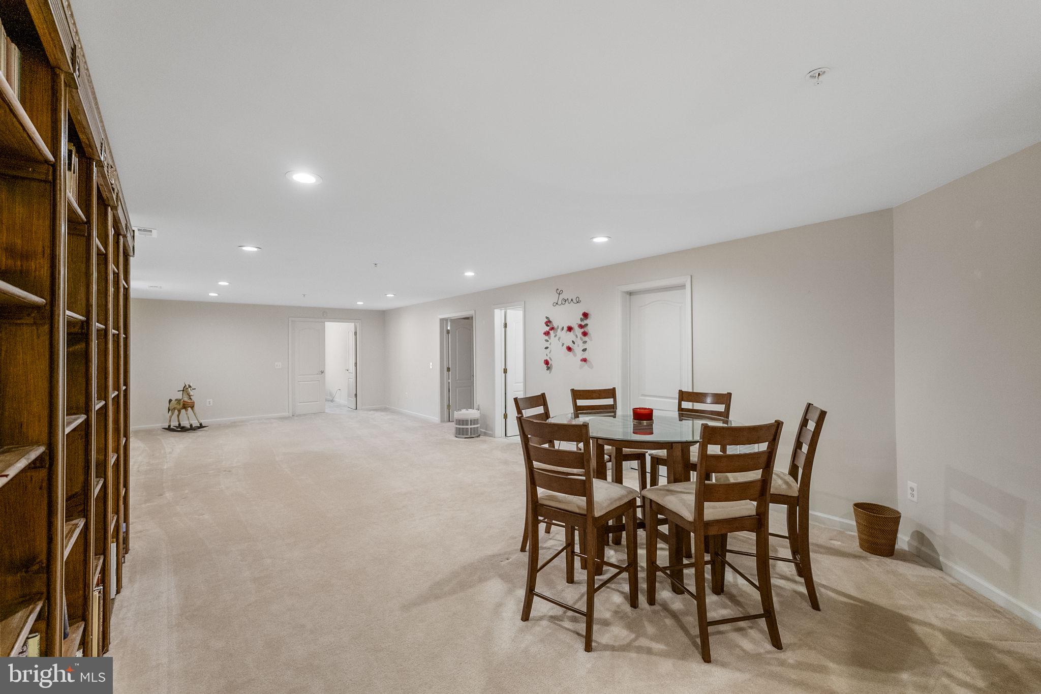 HEARTHSTONE AT VILLAGE CREST CONDOMINIUMS - Residential