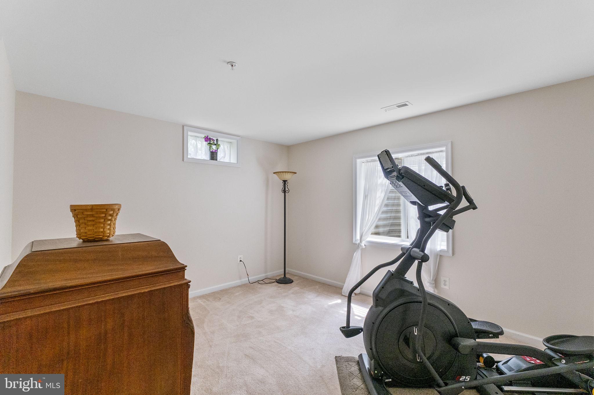 HEARTHSTONE AT VILLAGE CREST CONDOMINIUMS - Residential