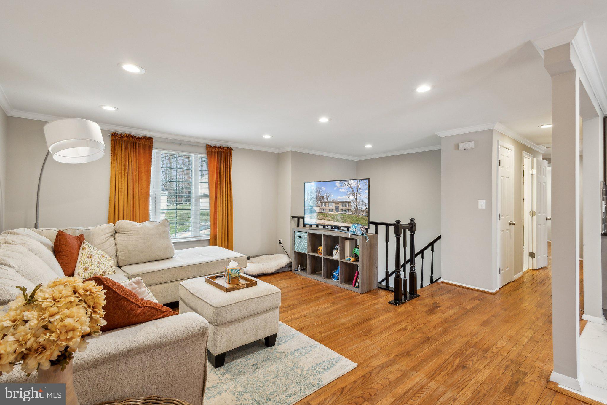 NEWINGTON FOREST - Residential