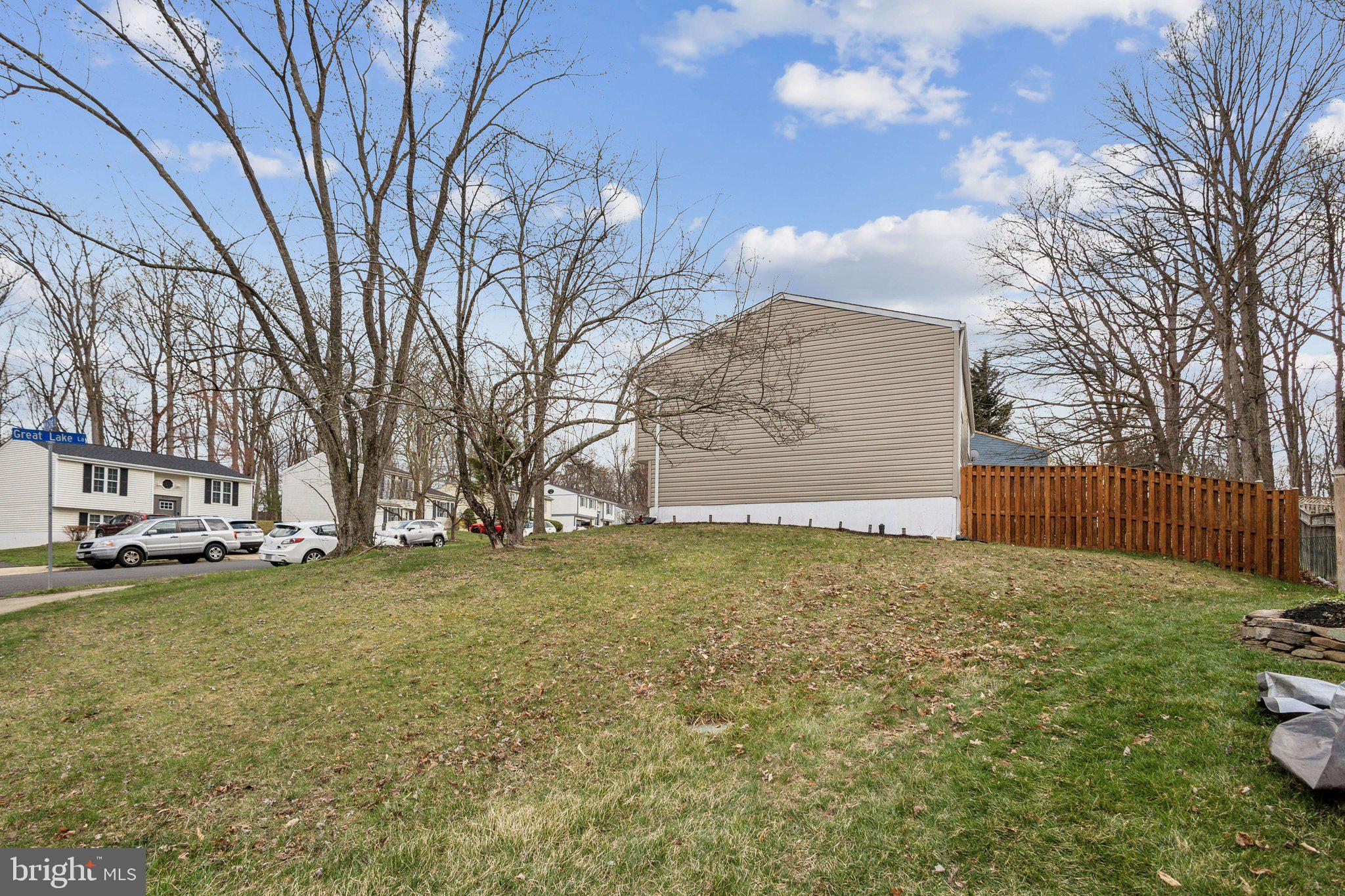 NEWINGTON FOREST - Residential