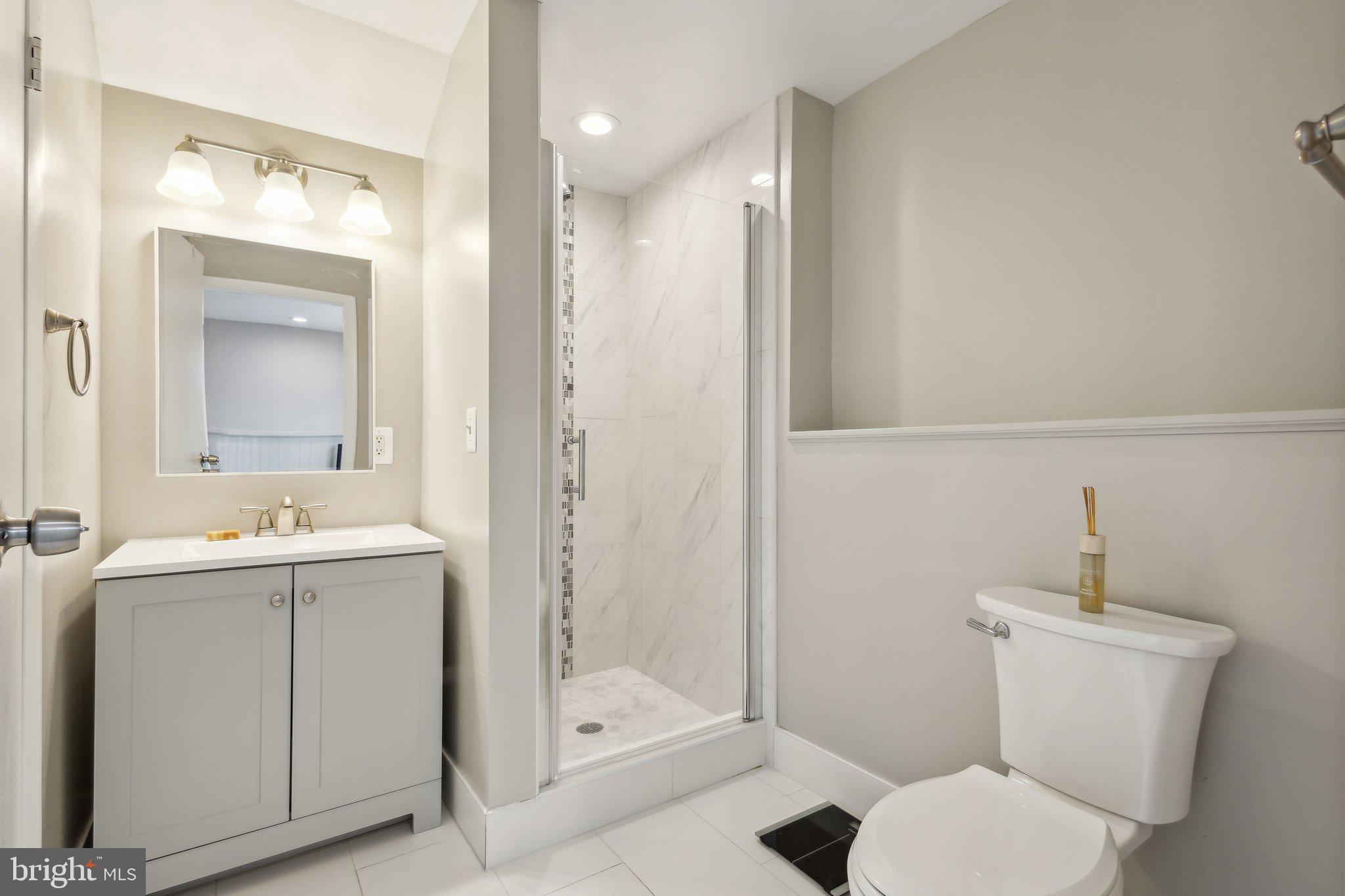 NEWINGTON FOREST - Residential