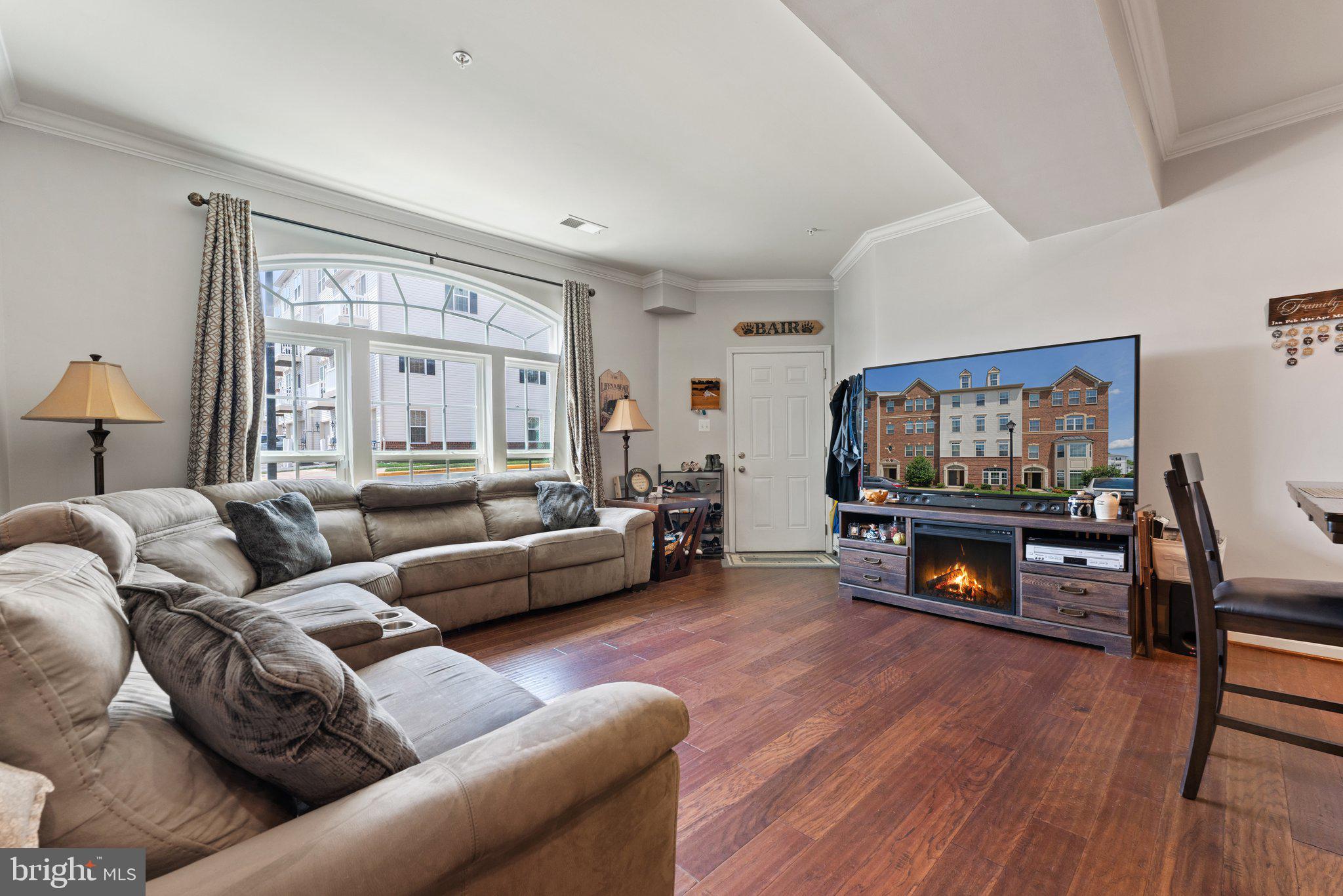 7494 BRUNSON CIRCLE