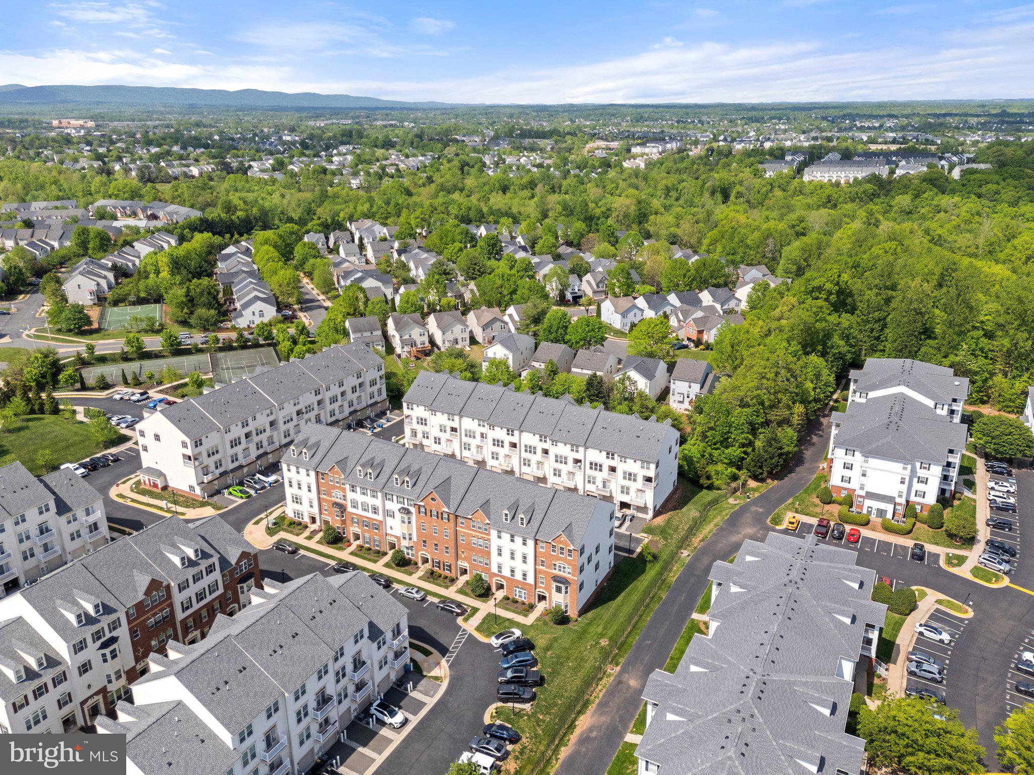 SOMERSET CONDO - Residential