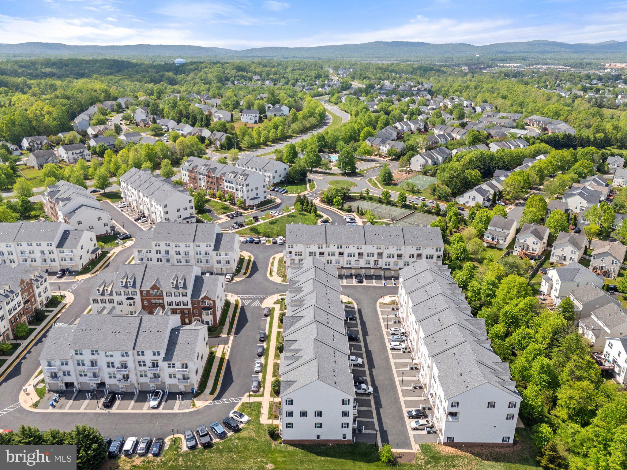 SOMERSET CONDO - Residential