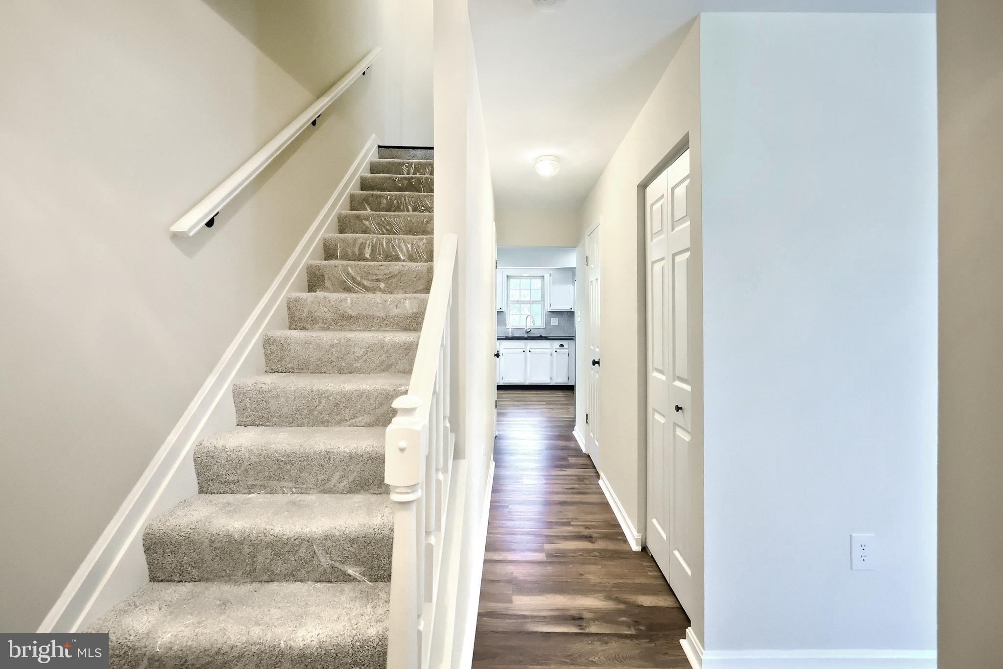 152 CROWN POINTE DRIVE