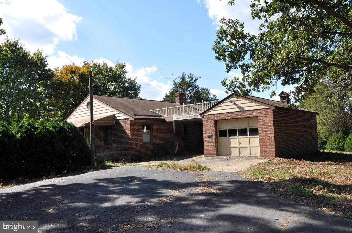 PLEASANTS LANDING - Residential