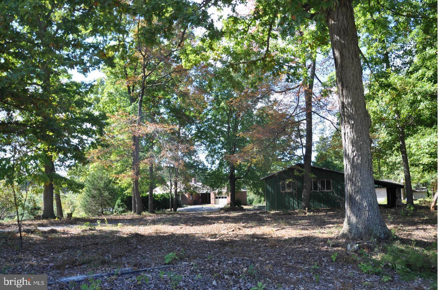 PLEASANTS LANDING - Residential