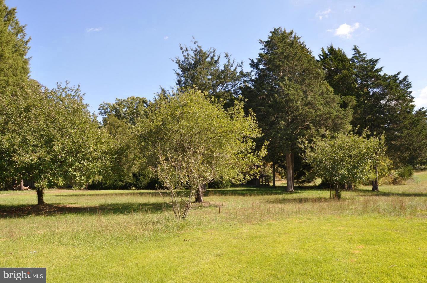 PLEASANTS LANDING - Residential