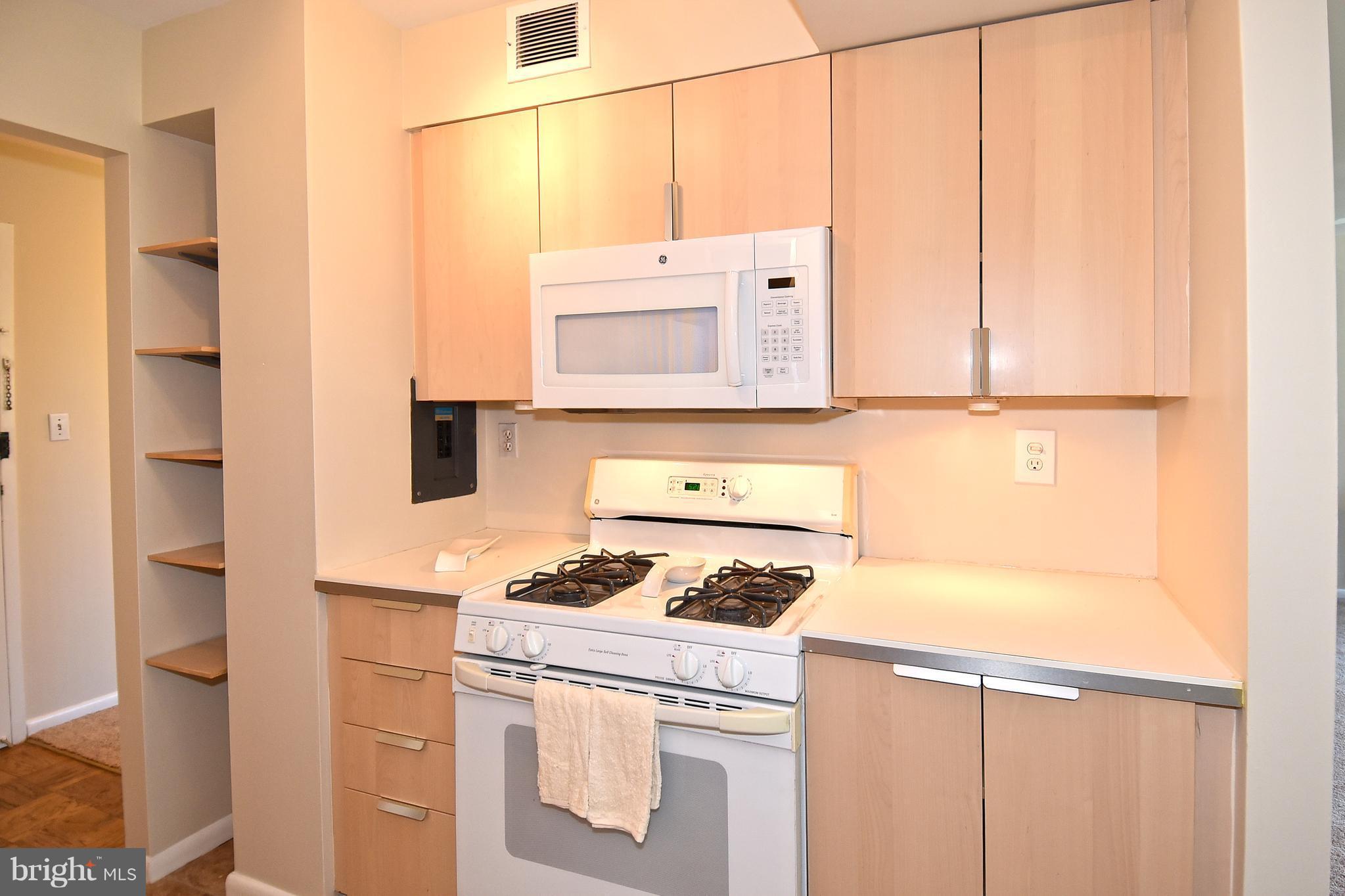 MADISON CONDOMINIUM - Residential