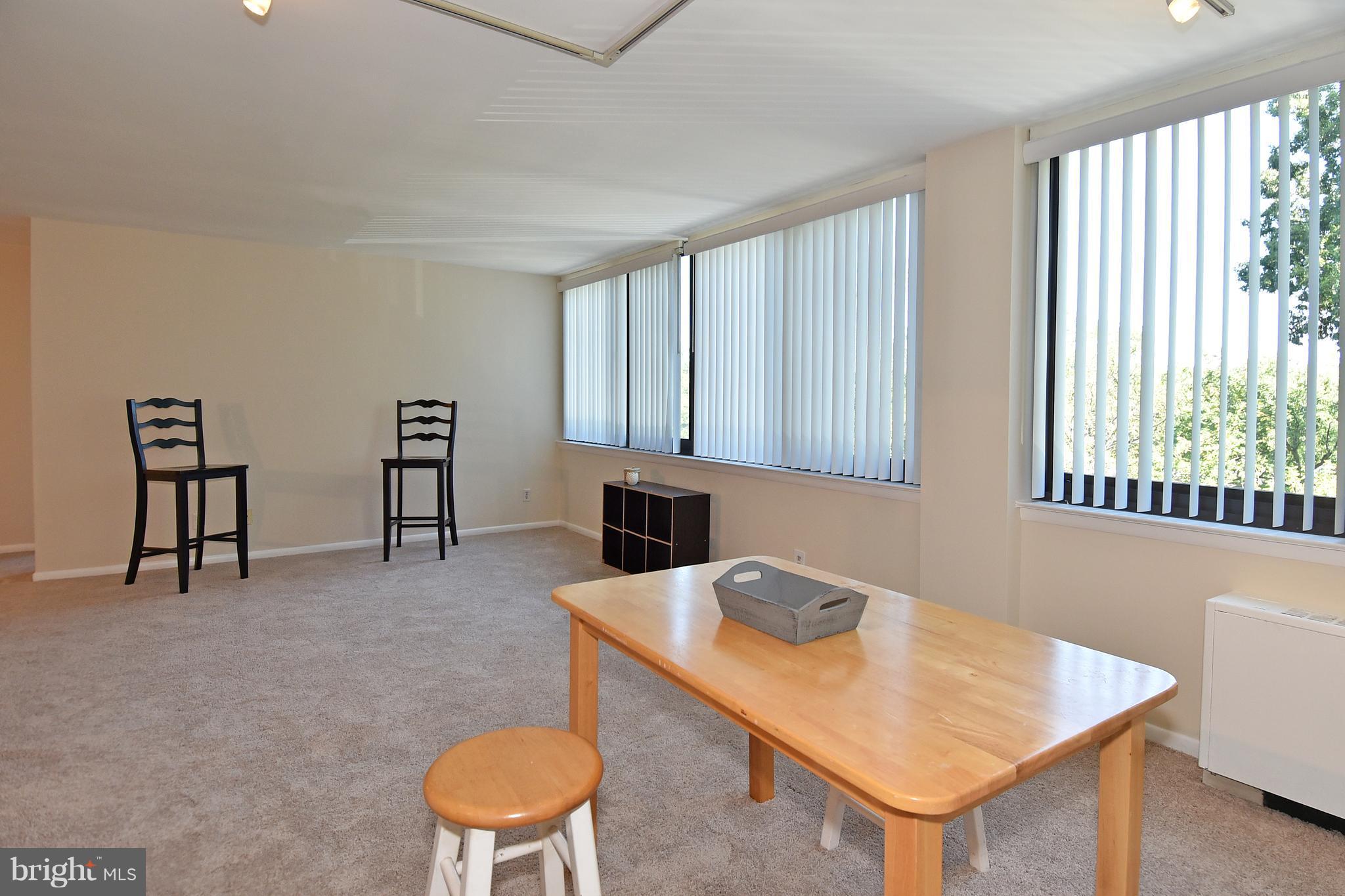 MADISON CONDOMINIUM - Residential