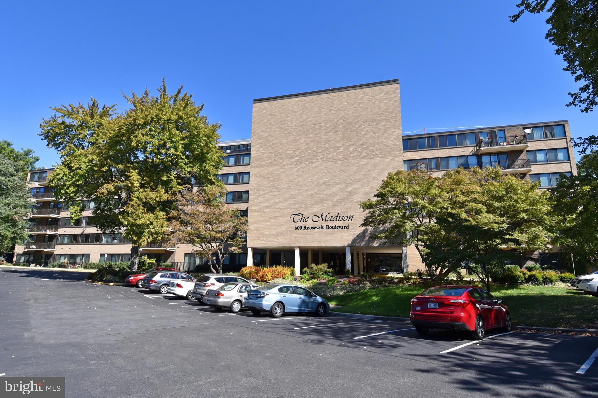 MADISON CONDOMINIUM - Residential